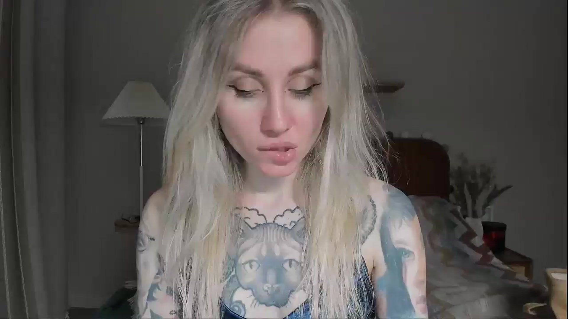Gallery image thumbnail from Alexa_Smithhh's myfreecams stream on, 06/05/2025, 20:49 image 1 of 20