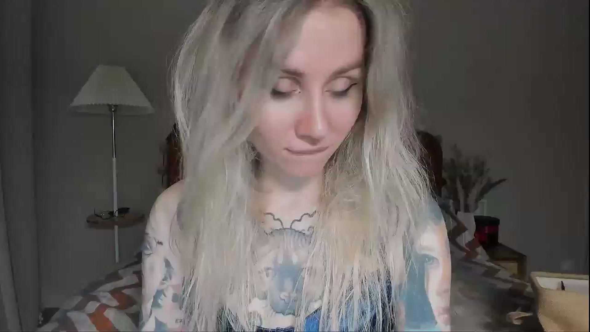 Gallery image thumbnail from Alexa_Smithhh's myfreecams stream on, 06/05/2025, 20:49 image 13 of 20