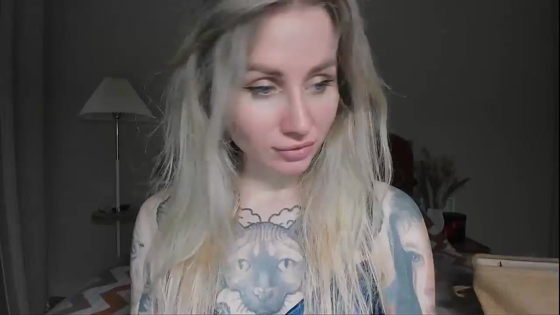 Gallery image thumbnail from Alexa_Smithhh's myfreecams stream on, 06/05/2025, 20:49 image 6 of 20