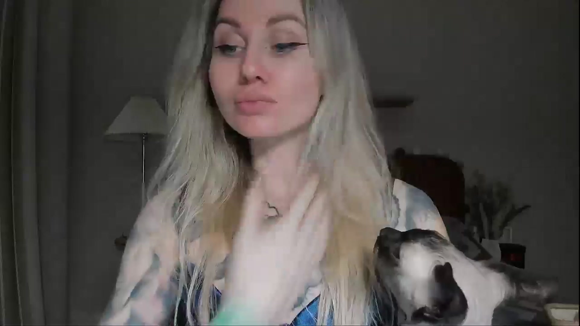 Gallery image thumbnail from Alexa_Smithhh's myfreecams stream on, 06/05/2025, 20:49 image 18 of 20