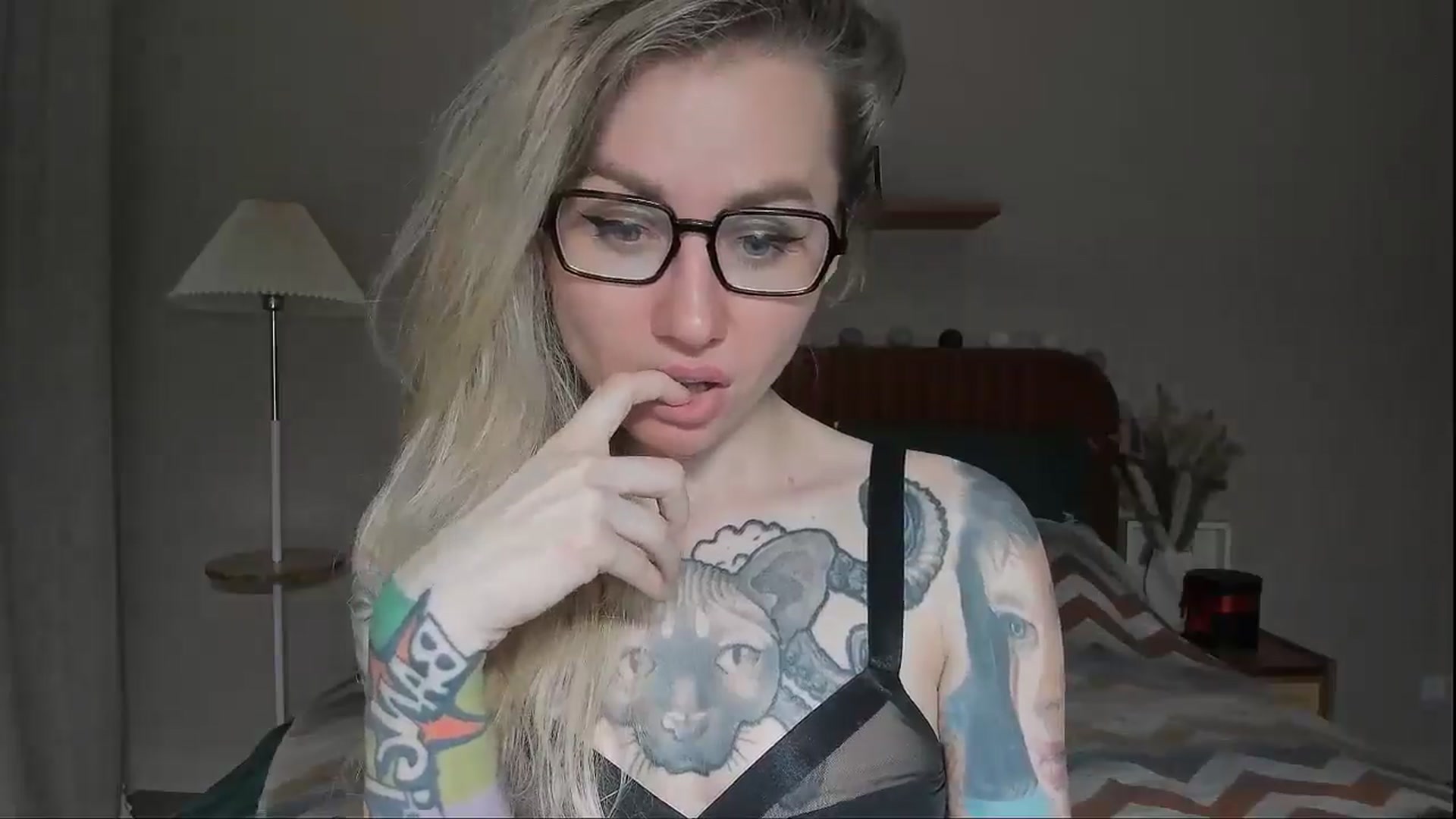 Gallery image thumbnail from Alexa_Smithhh's myfreecams stream on, 06/08/2025, 20:49 image 18 of 20