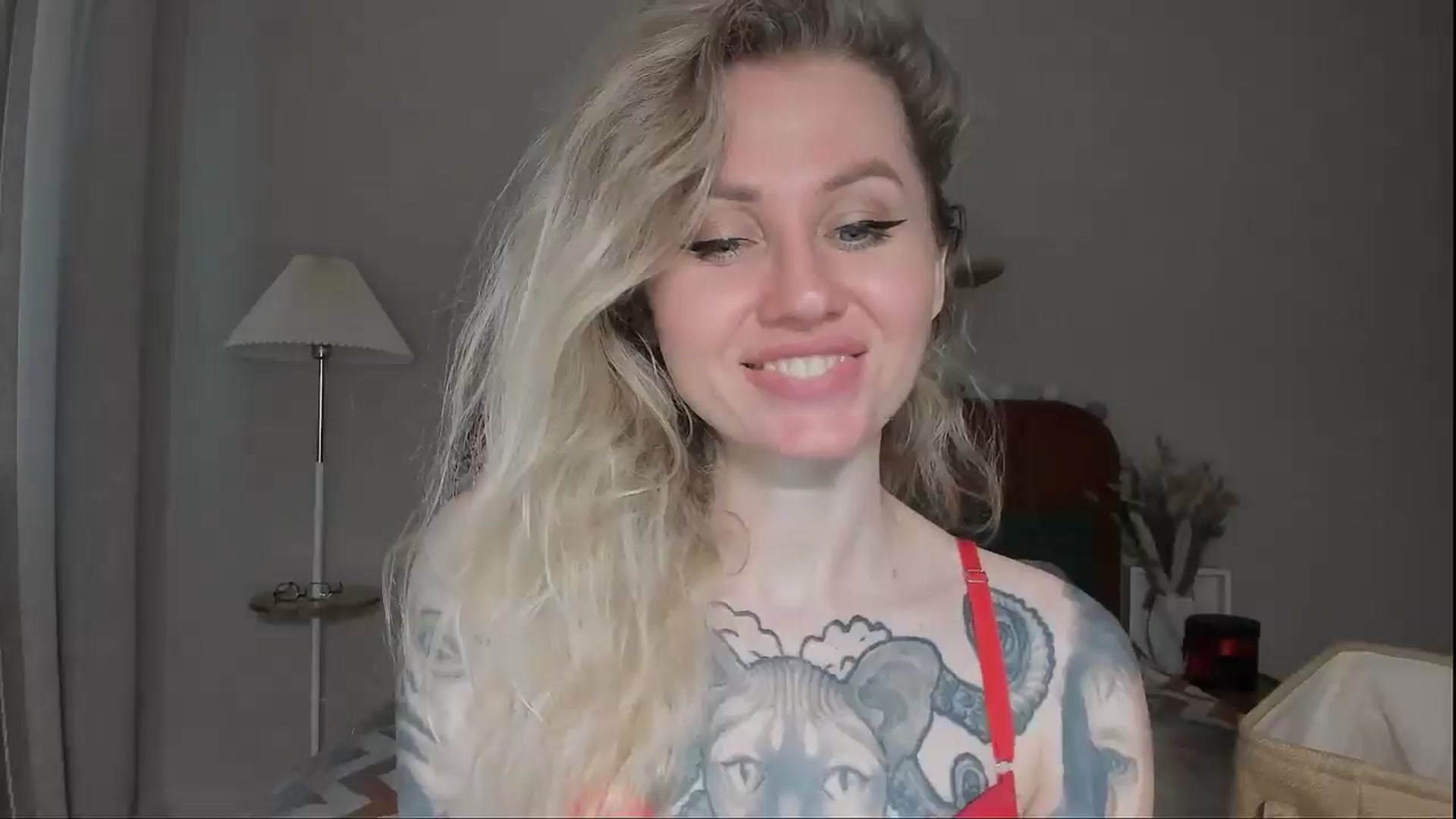 Gallery image thumbnail from Alexa_Smithhh's myfreecams stream on, 06/10/2025, 19:20 image 13 of 20