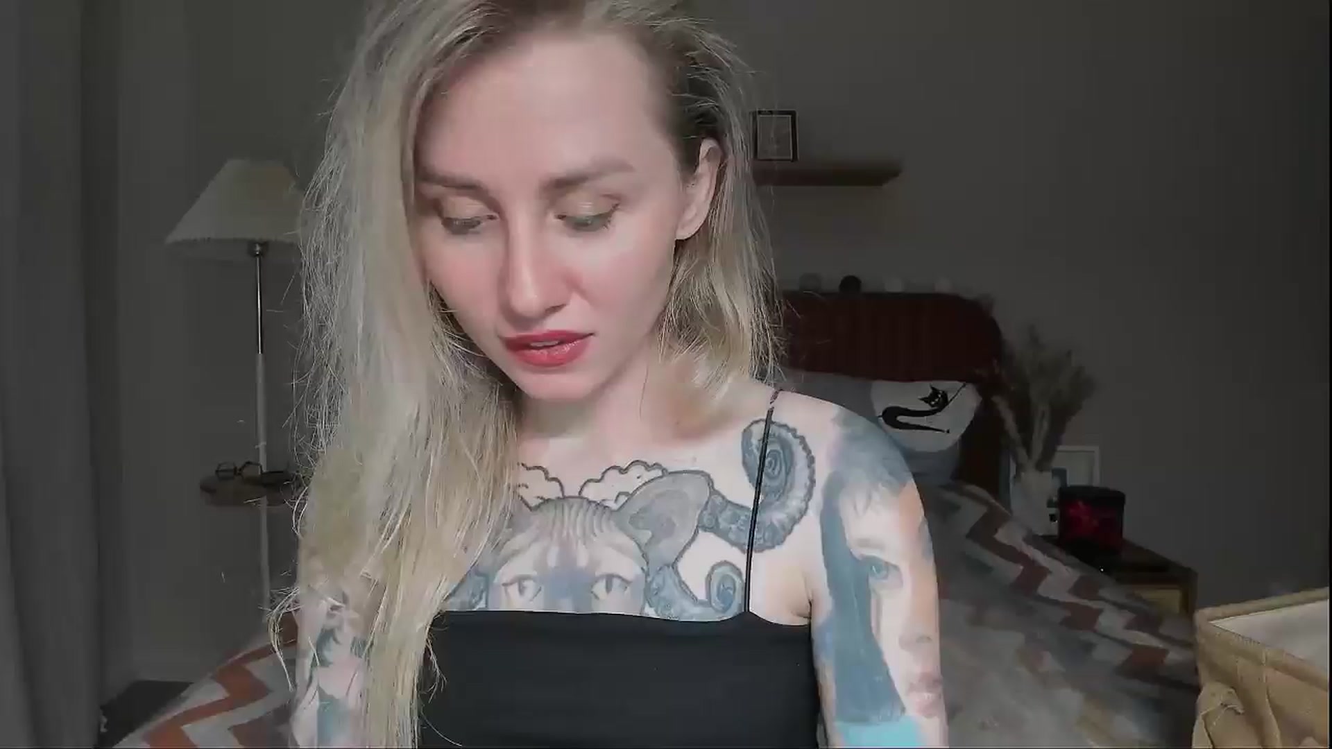 Gallery image thumbnail from Alexa_Smithhh's myfreecams stream on, 06/12/2025, 19:21 image 11 of 20