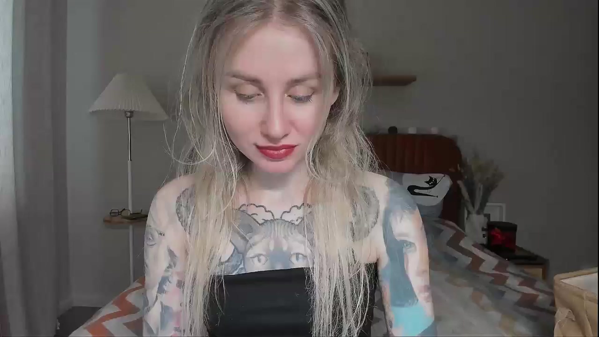 Gallery image thumbnail from Alexa_Smithhh's myfreecams stream on, 06/12/2025, 19:21 image 1 of 20