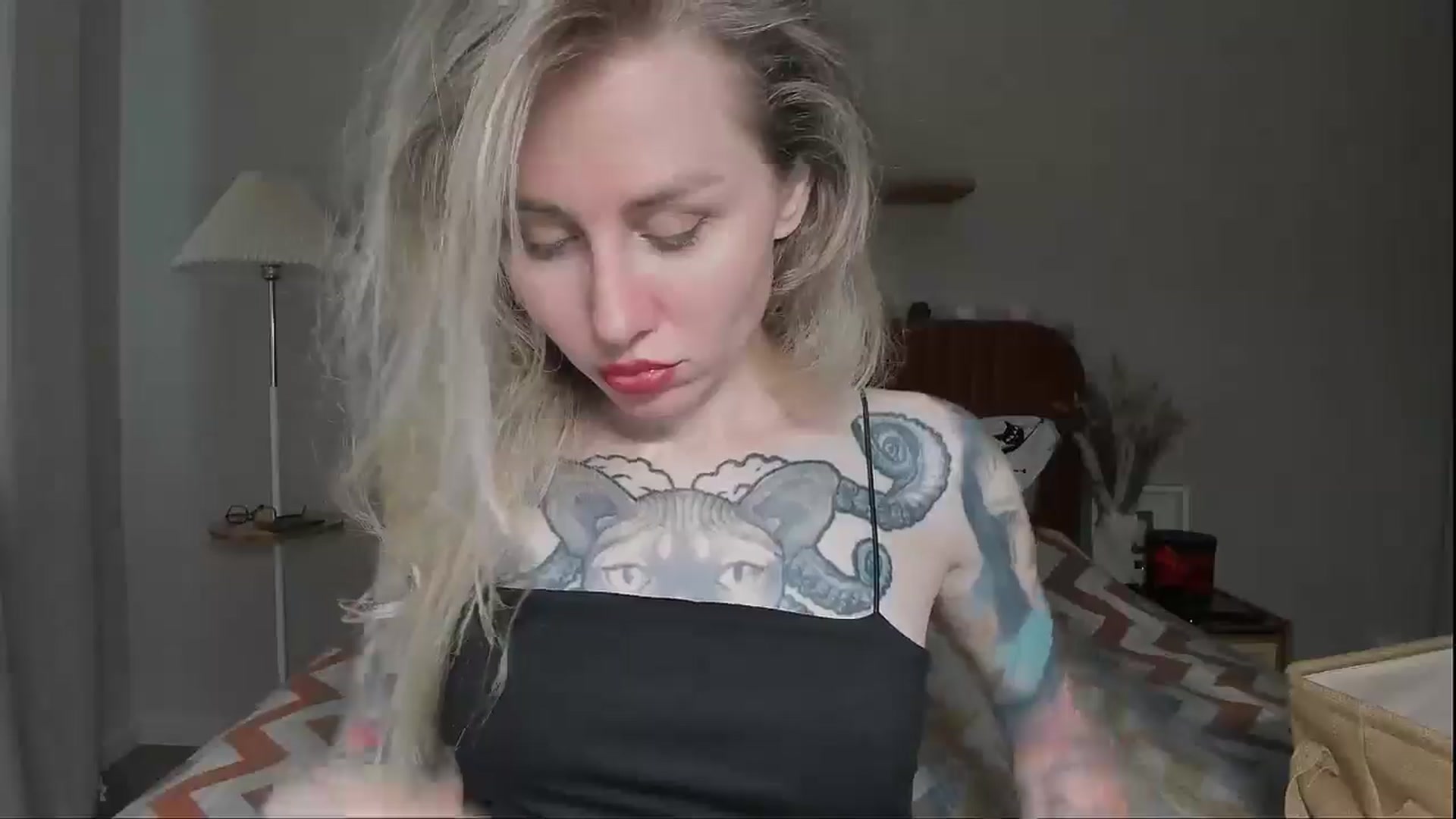 Gallery image thumbnail from Alexa_Smithhh's myfreecams stream on, 06/12/2025, 19:21 image 4 of 20