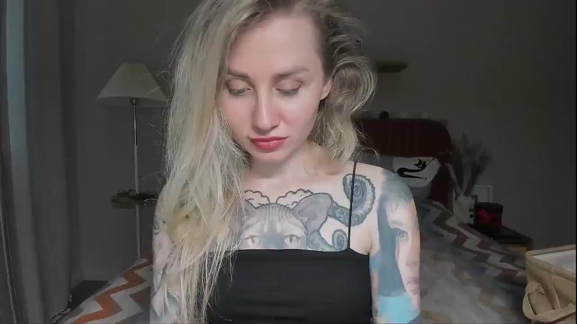 Gallery image thumbnail from Alexa_Smithhh's myfreecams stream on, 06/12/2025, 19:21 image 14 of 20