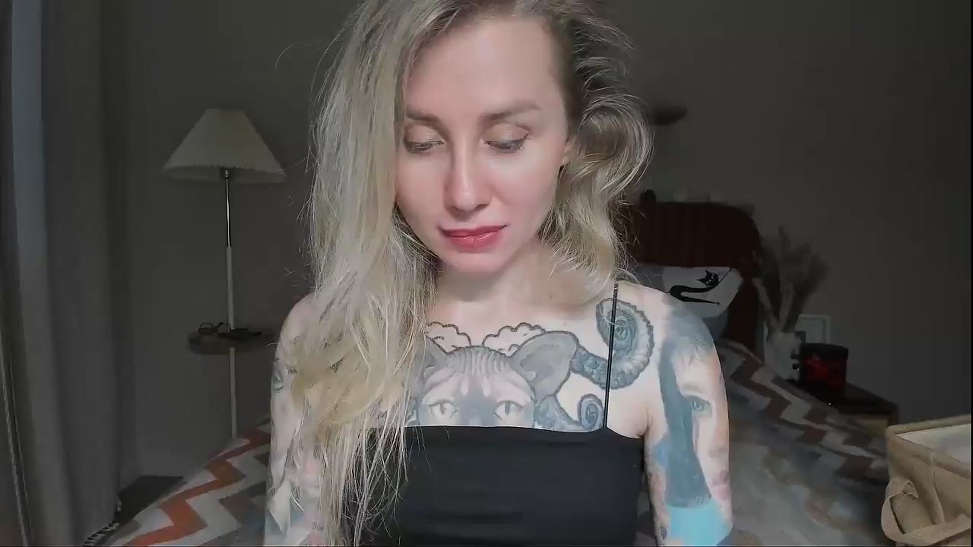 Gallery image thumbnail from Alexa_Smithhh's myfreecams stream on, 06/12/2025, 19:21 image 17 of 20