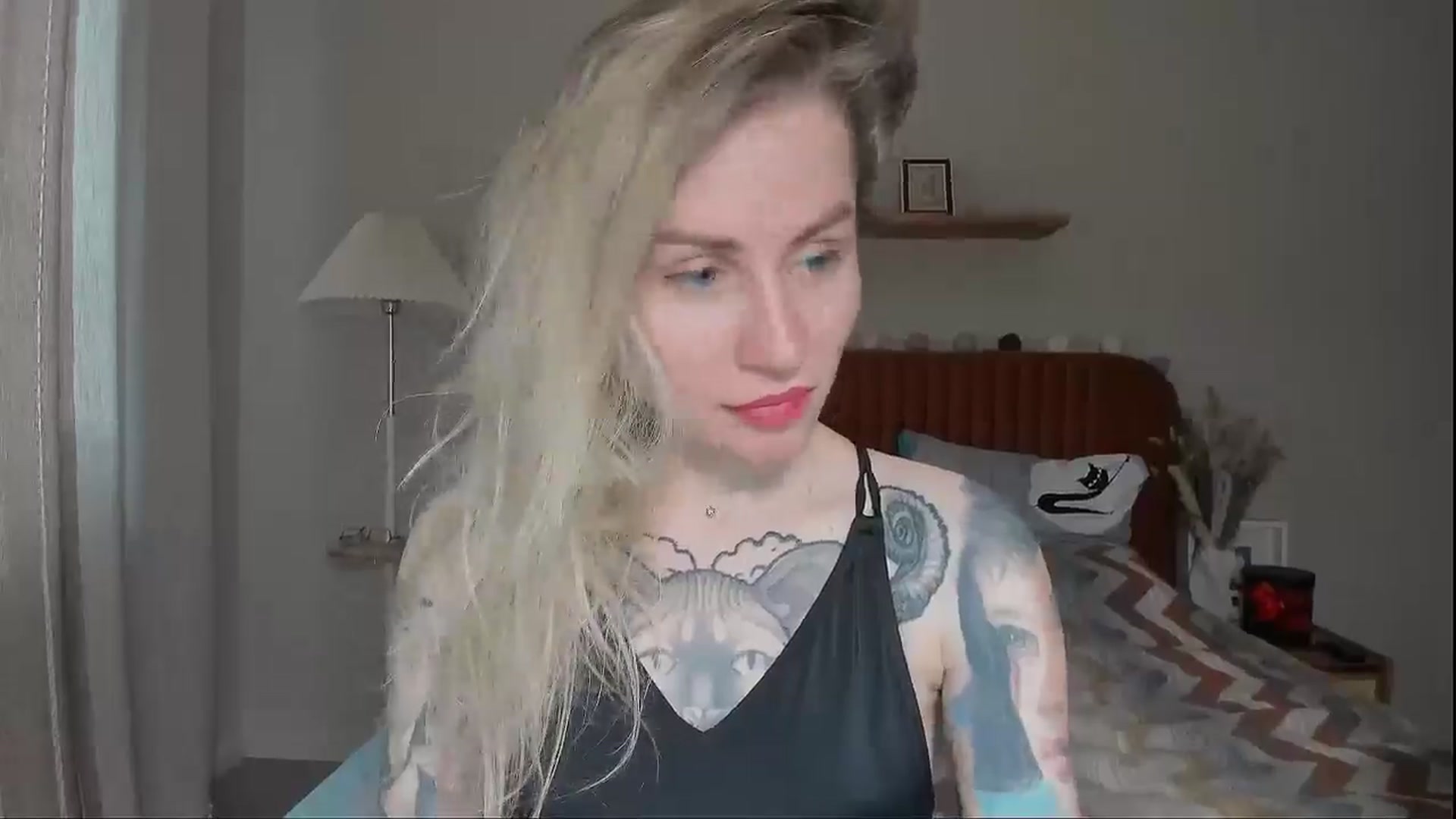 Gallery image thumbnail from Alexa_Smithhh's myfreecams stream on, 06/13/2025, 18:42 image 4 of 20