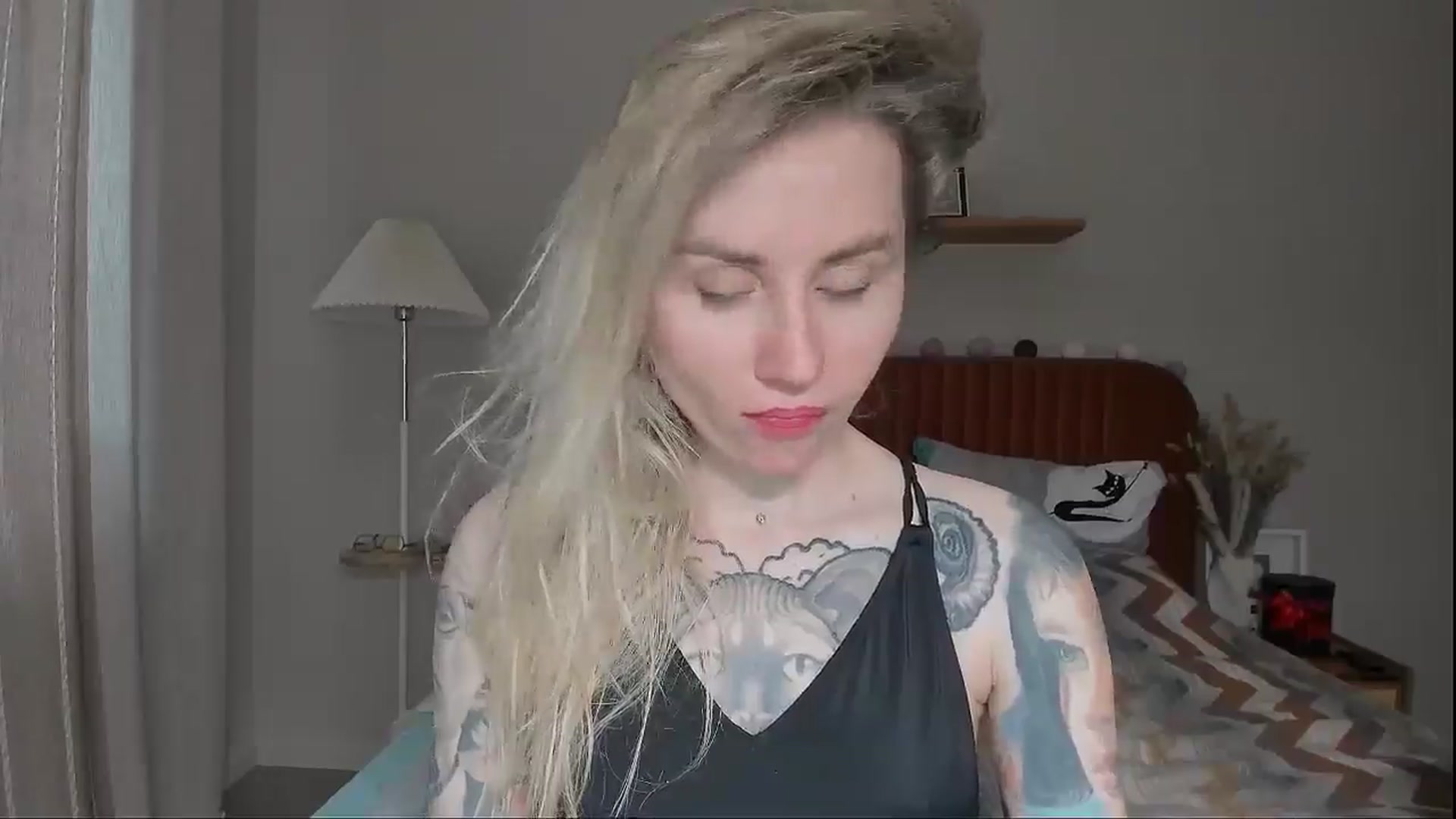 Gallery image thumbnail from Alexa_Smithhh's myfreecams stream on, 06/13/2025, 18:42 image 11 of 20