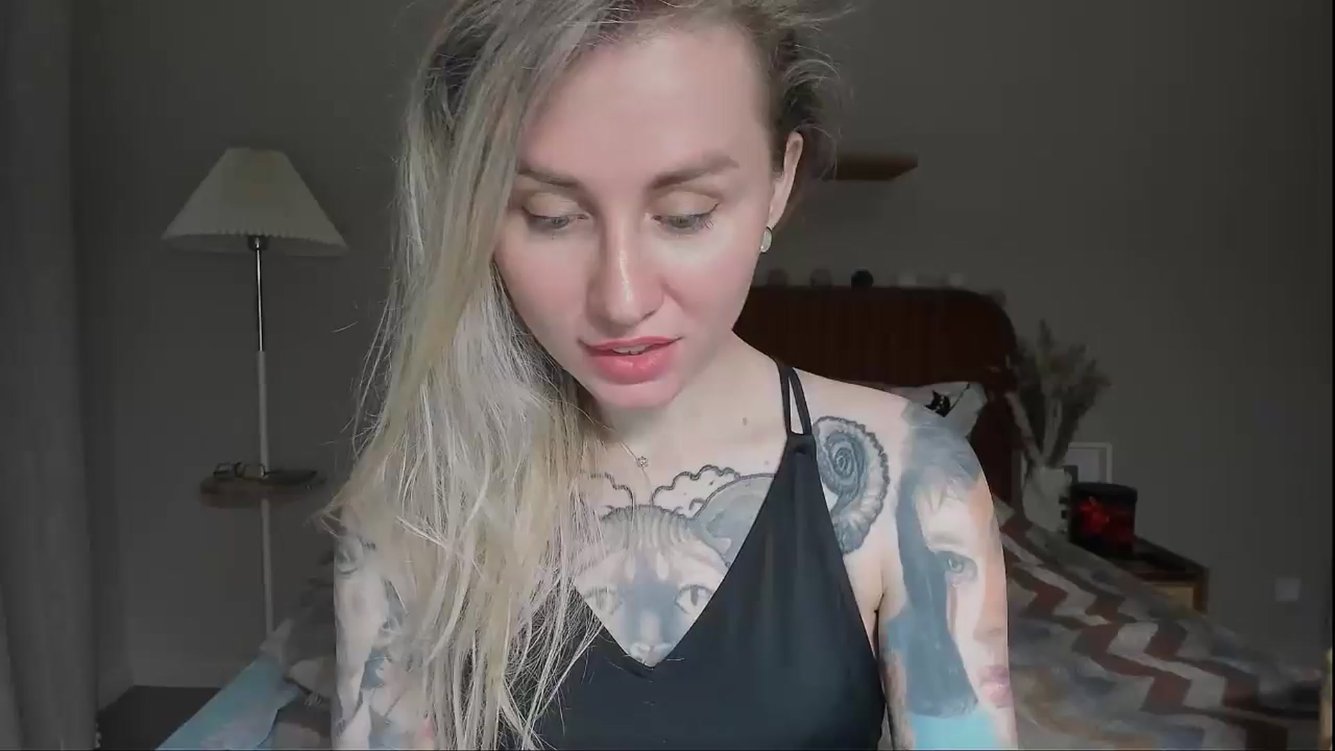 Gallery image thumbnail from Alexa_Smithhh's myfreecams stream on, 06/13/2025, 20:04 image 12 of 20