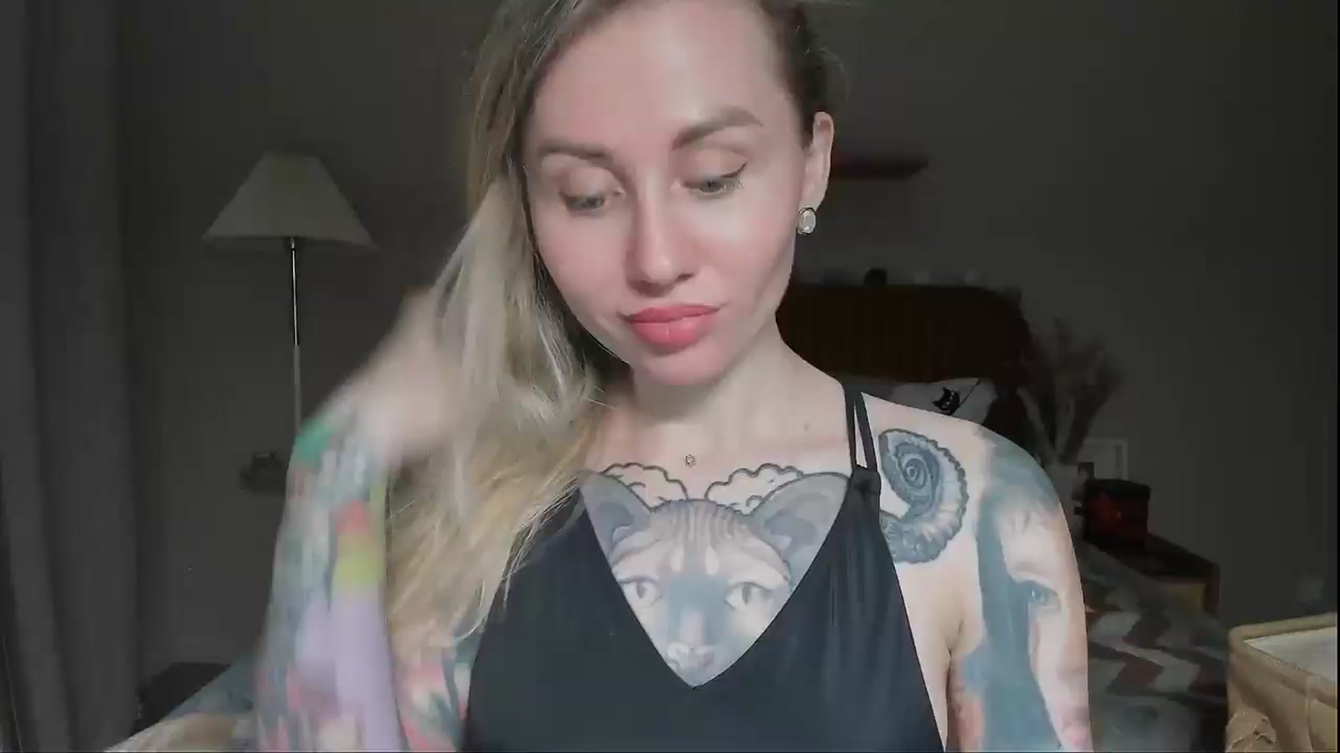 Gallery image thumbnail from Alexa_Smithhh's myfreecams stream on, 06/13/2025, 20:04 image 3 of 20