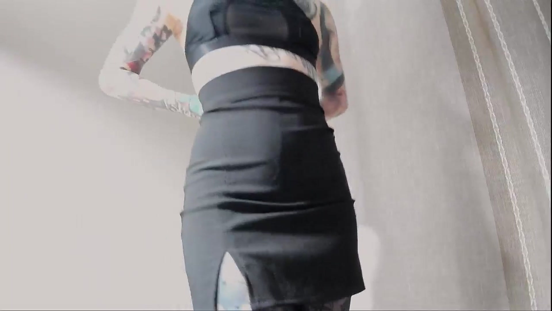Gallery image thumbnail from Alexa_Smithhh's myfreecams stream on, 06/15/2025, 20:57 image 18 of 20