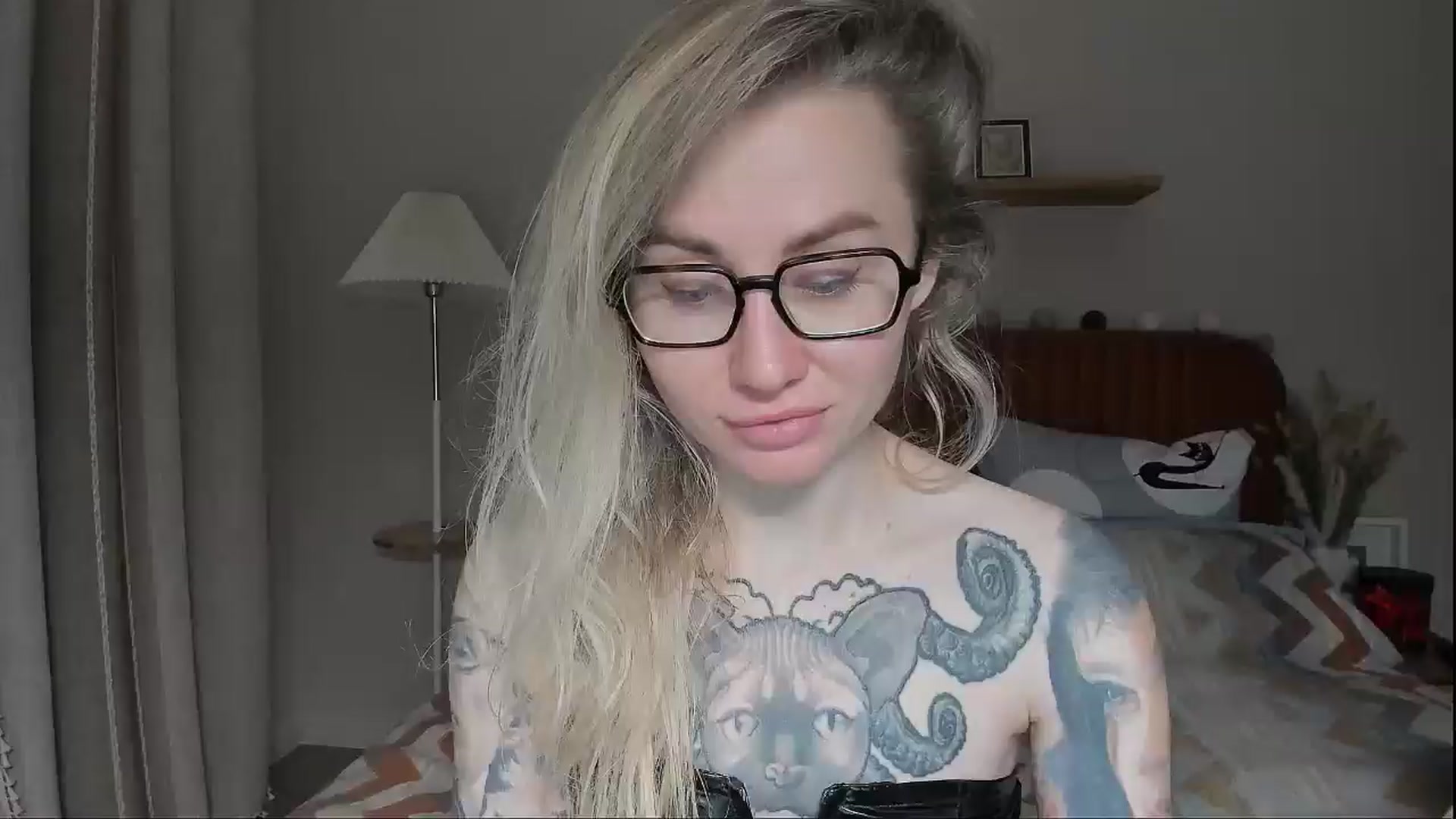 Gallery image thumbnail from Alexa_Smithhh's myfreecams stream on, 06/15/2025, 20:57 image 3 of 20
