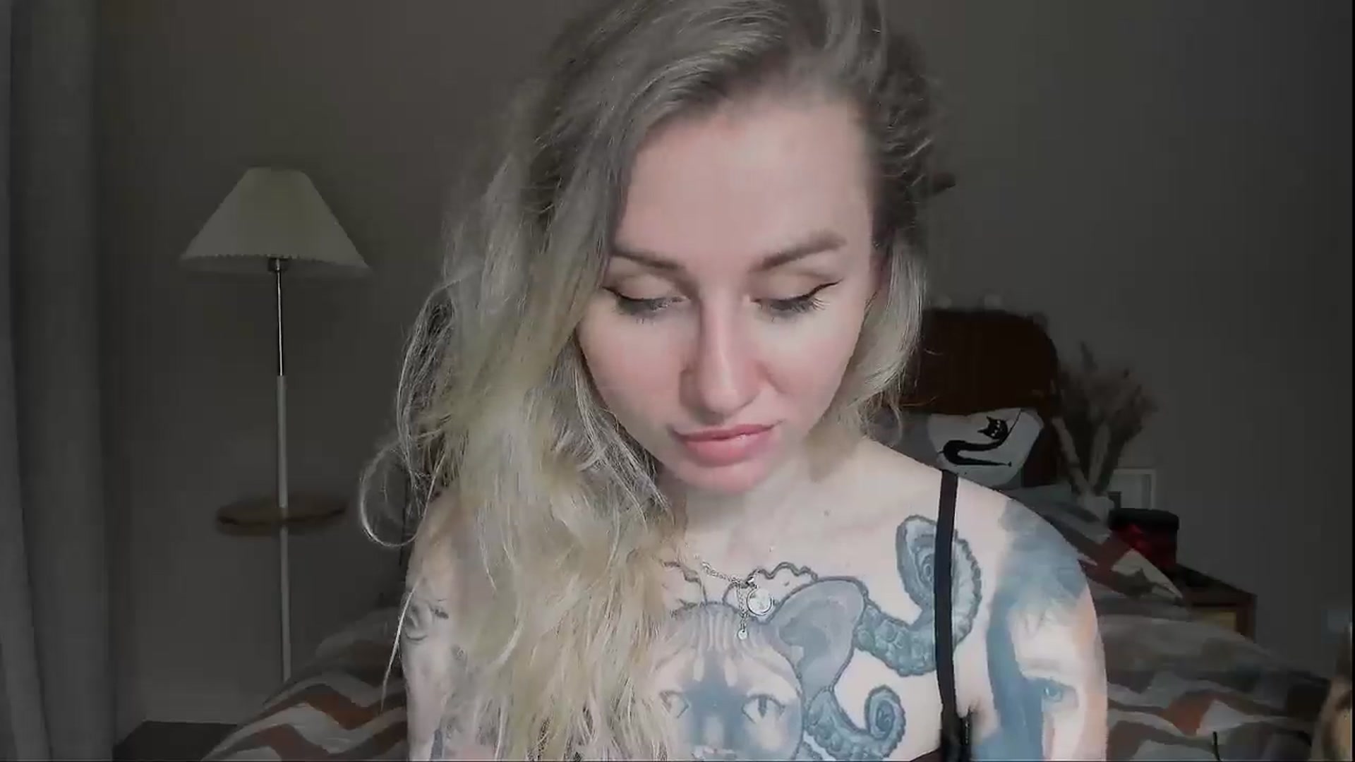 Gallery image thumbnail from Alexa_Smithhh's myfreecams stream on, 06/16/2025, 20:56 image 15 of 20