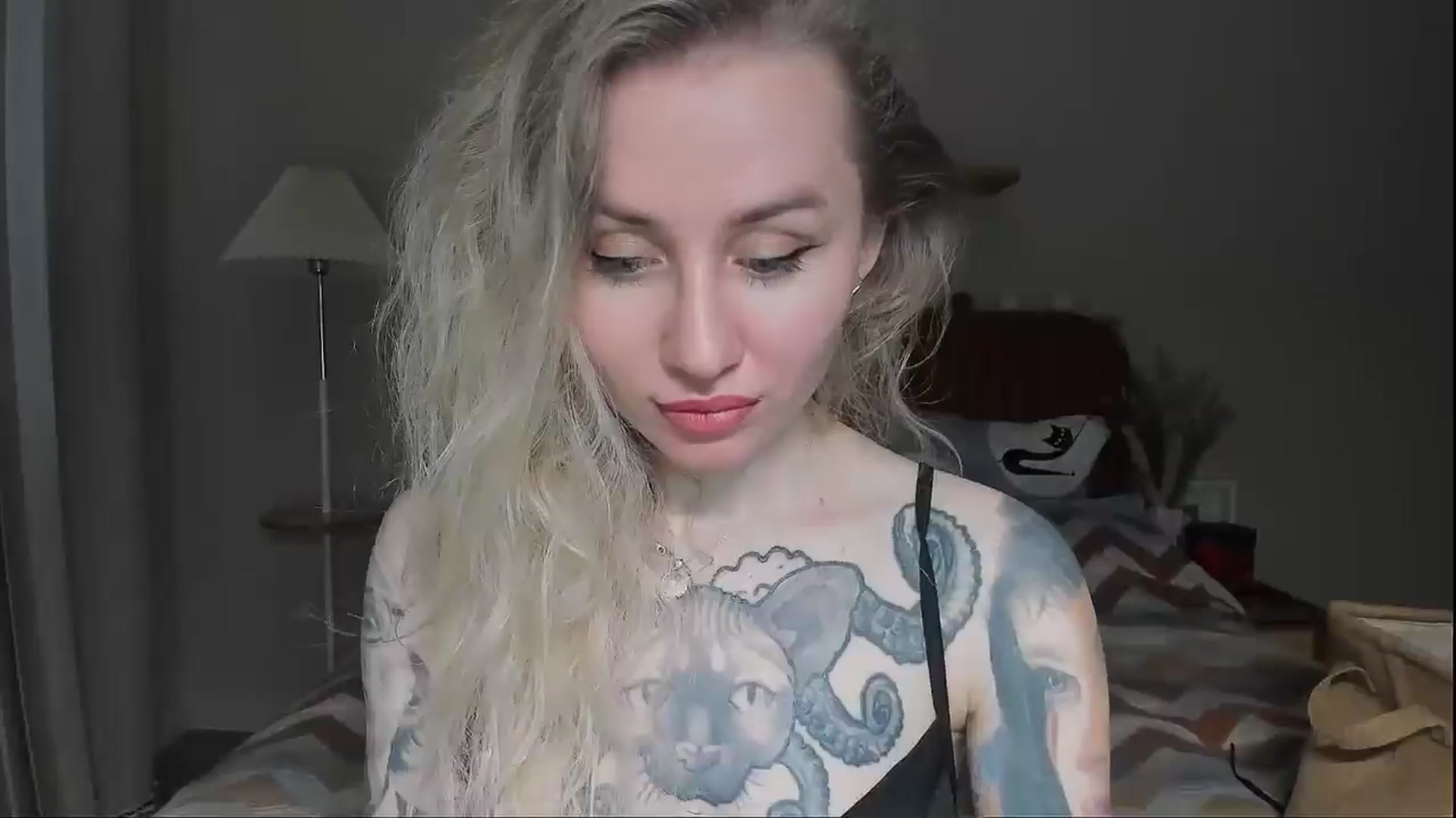 Gallery image thumbnail from Alexa_Smithhh's myfreecams stream on, 06/16/2025, 20:56 image 8 of 20