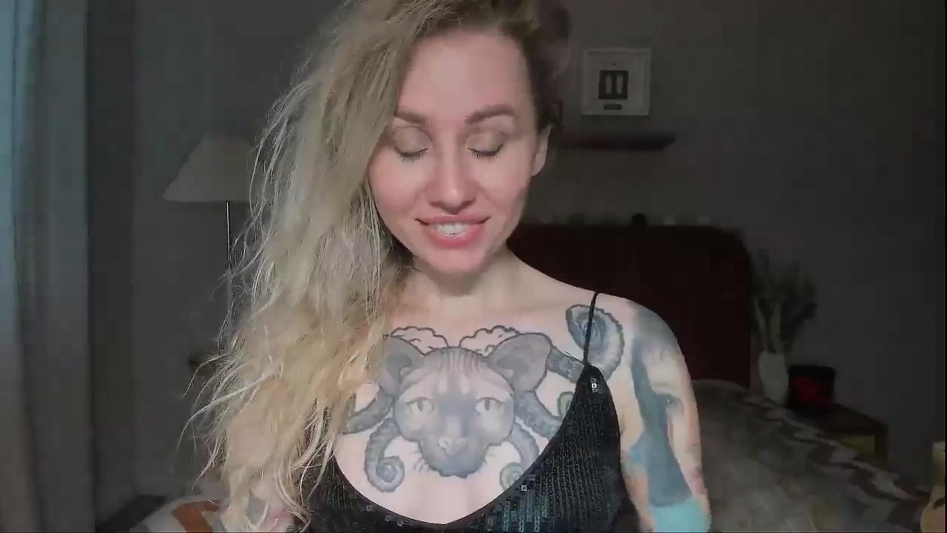 Gallery image thumbnail from Alexa_Smithhh's myfreecams stream on, 06/17/2025, 19:04 image 10 of 20