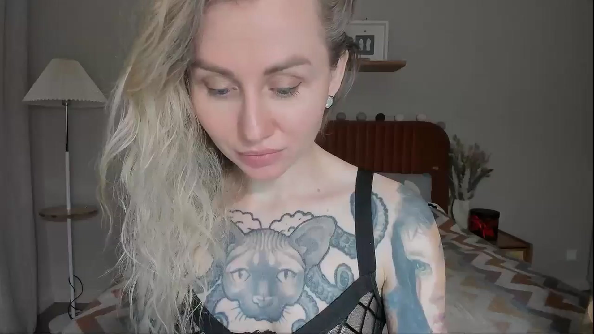 Gallery image thumbnail from Alexa_Smithhh's myfreecams stream on, 06/23/2025, 21:18 image 10 of 20