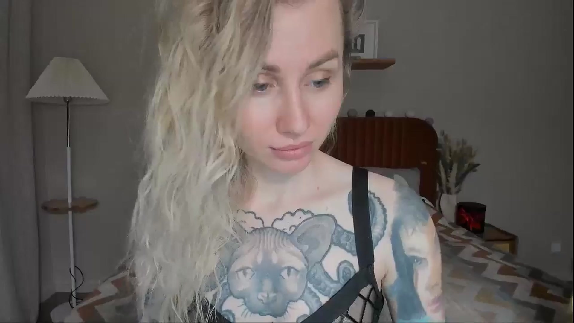 Gallery image thumbnail from Alexa_Smithhh's myfreecams stream on, 06/23/2025, 21:18 image 11 of 20