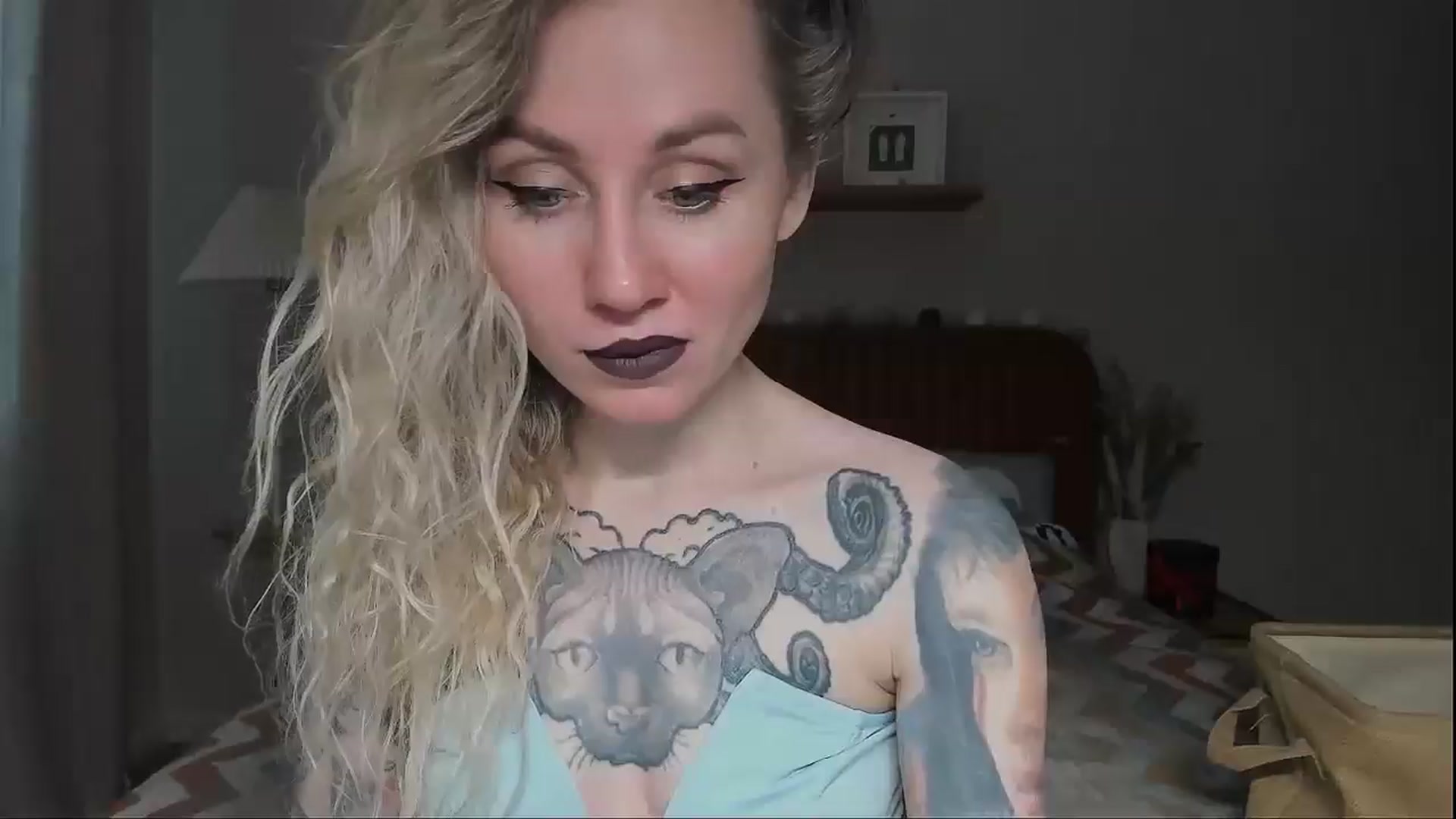 Gallery image thumbnail from Alexa_Smithhh's myfreecams stream on, 06/24/2025, 18:27 image 9 of 20