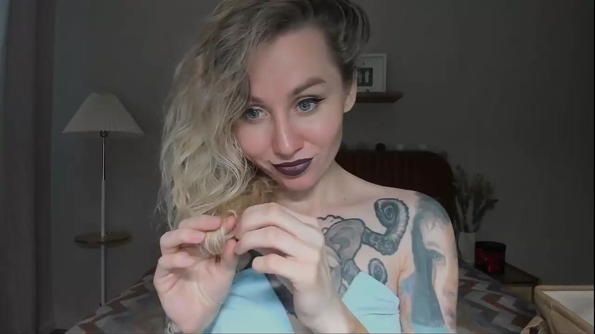 Gallery image thumbnail from Alexa_Smithhh's myfreecams stream on, 06/24/2025, 18:54 image 6 of 20