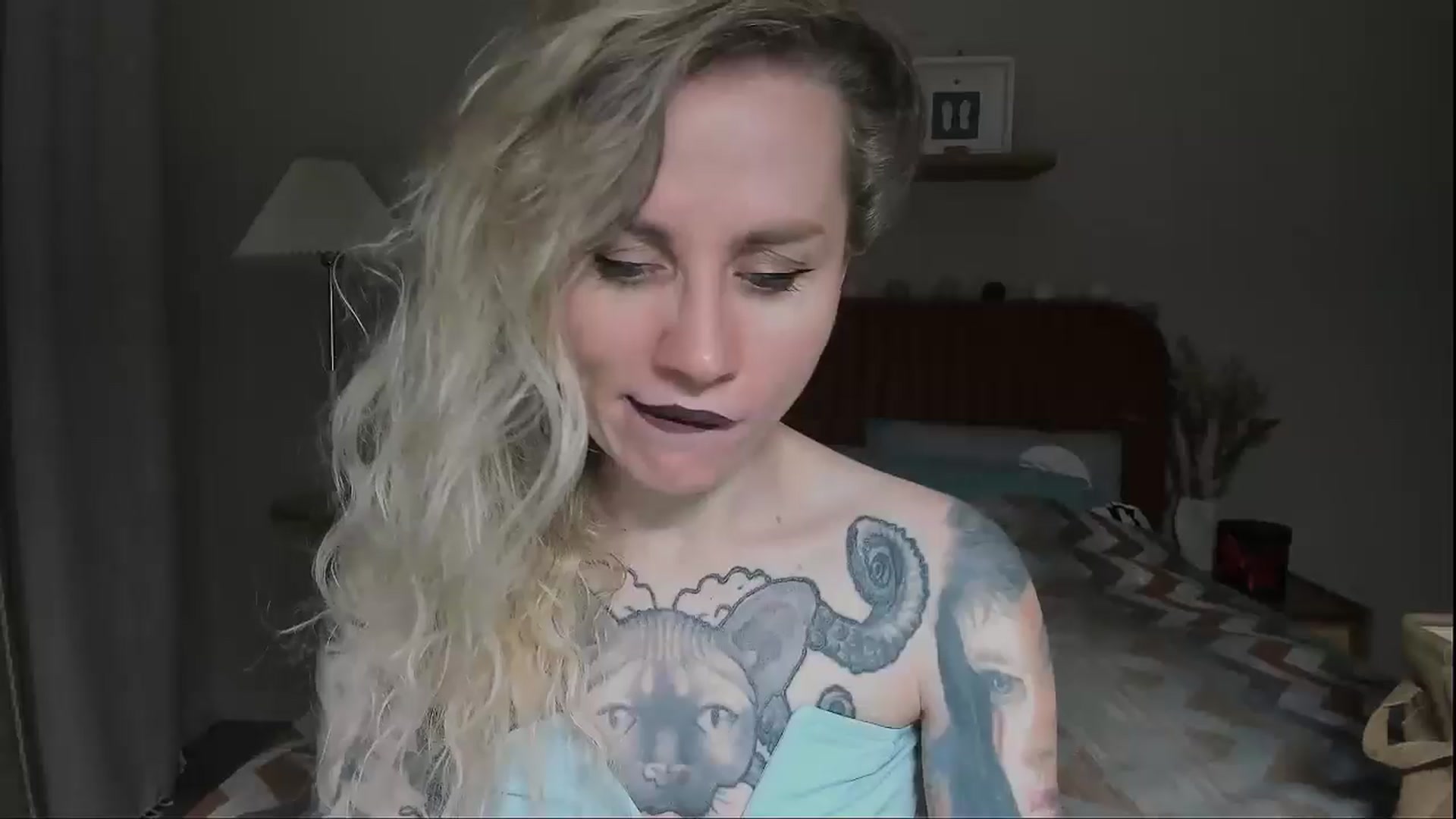 Gallery image thumbnail from Alexa_Smithhh's myfreecams stream on, 06/24/2025, 20:45 image 9 of 20