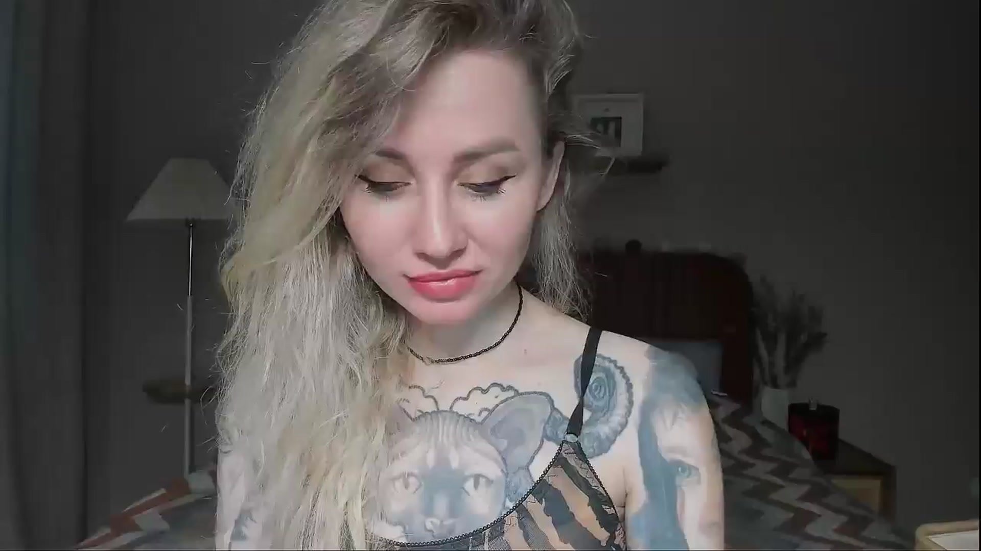 Gallery image thumbnail from Alexa_Smithhh's myfreecams stream on, 06/27/2025, 21:23 image 4 of 20