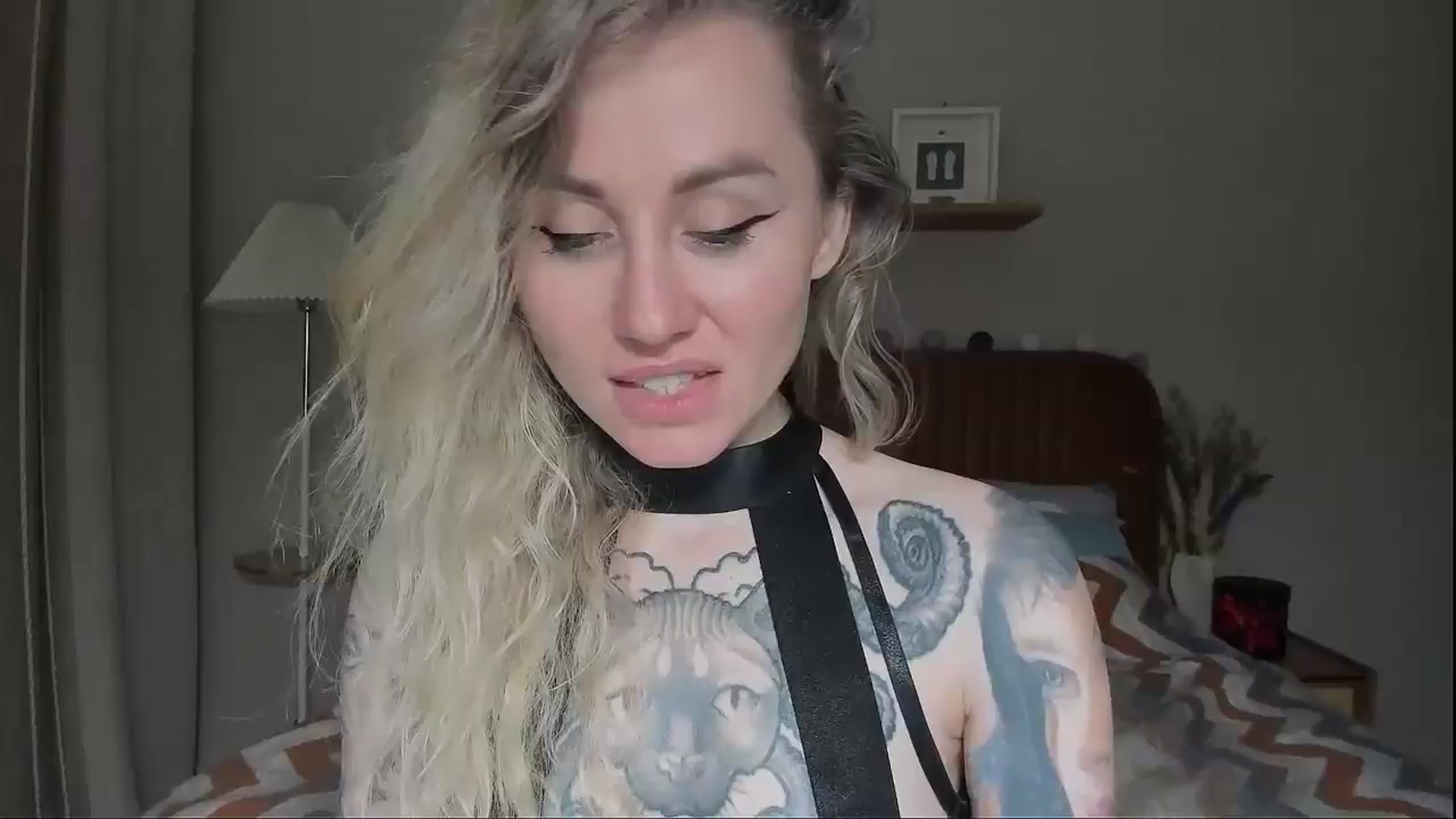 Gallery image thumbnail from Alexa_Smithhh's myfreecams stream on, 06/29/2025, 21:30 image 12 of 20
