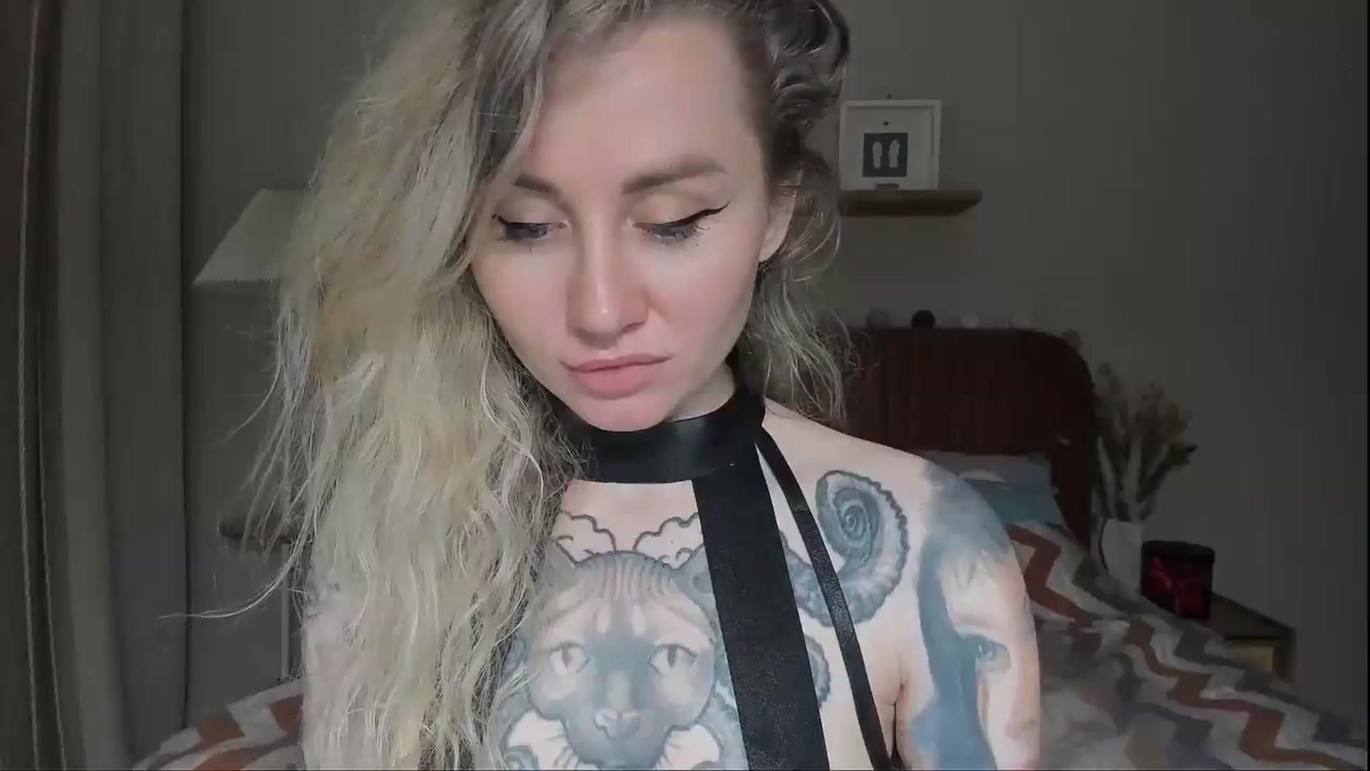 Gallery image thumbnail from Alexa_Smithhh's myfreecams stream on, 06/29/2025, 21:30 image 6 of 20