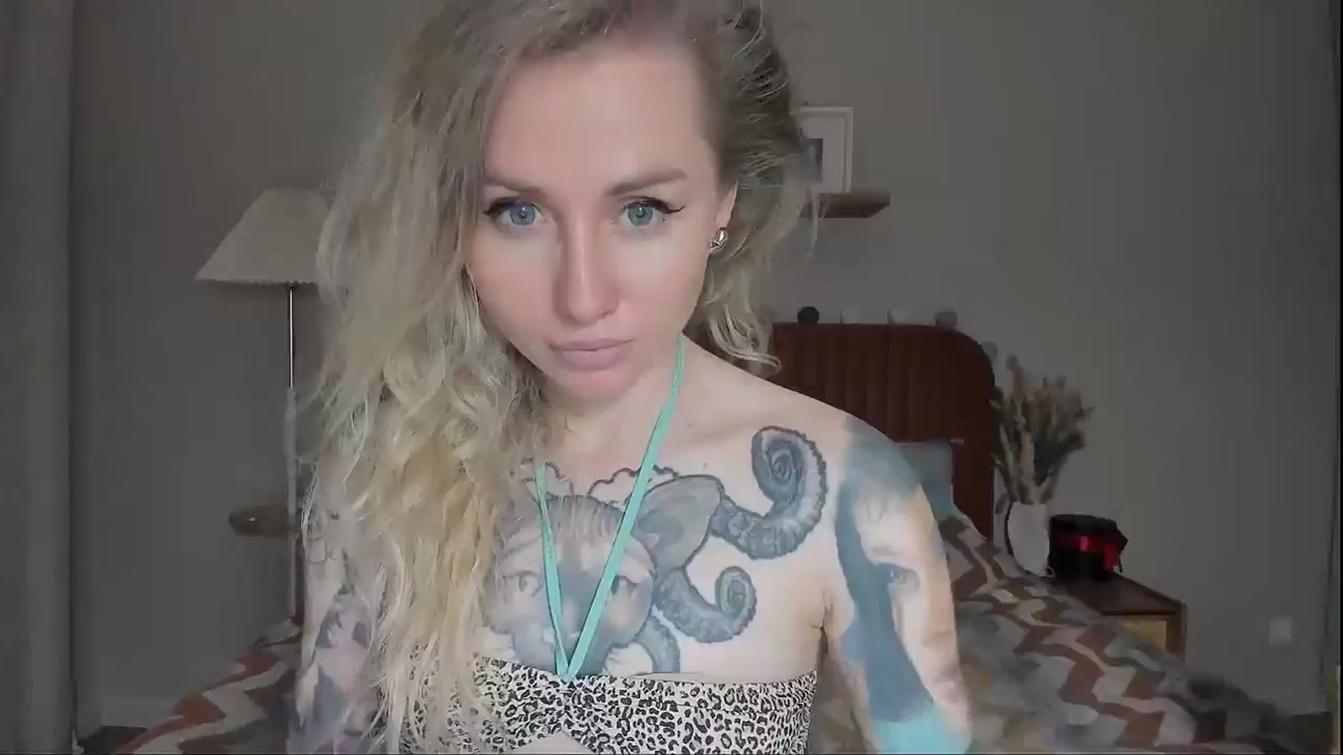 Gallery image thumbnail from Alexa_Smithhh's myfreecams stream on, 07/12/2025, 20:17 image 6 of 20