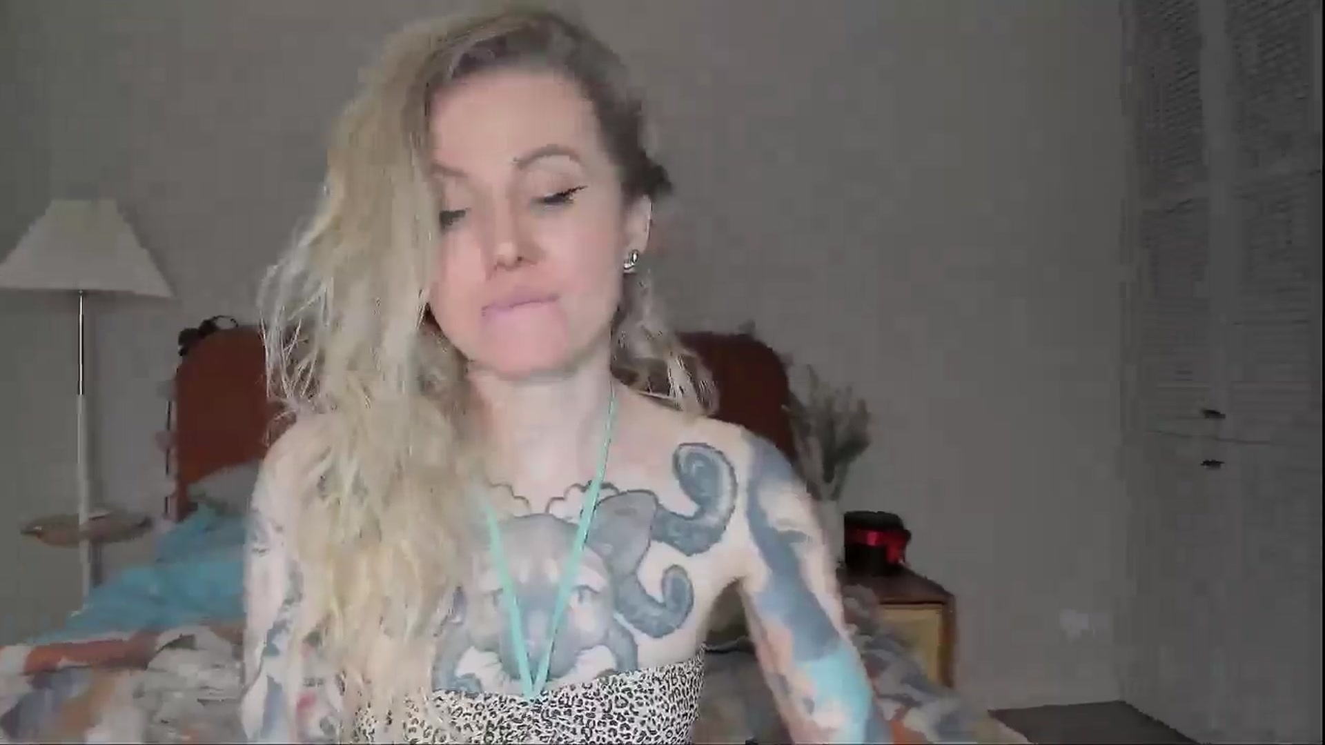 Gallery image thumbnail from Alexa_Smithhh's myfreecams stream on, 07/12/2025, 22:17 image 17 of 20