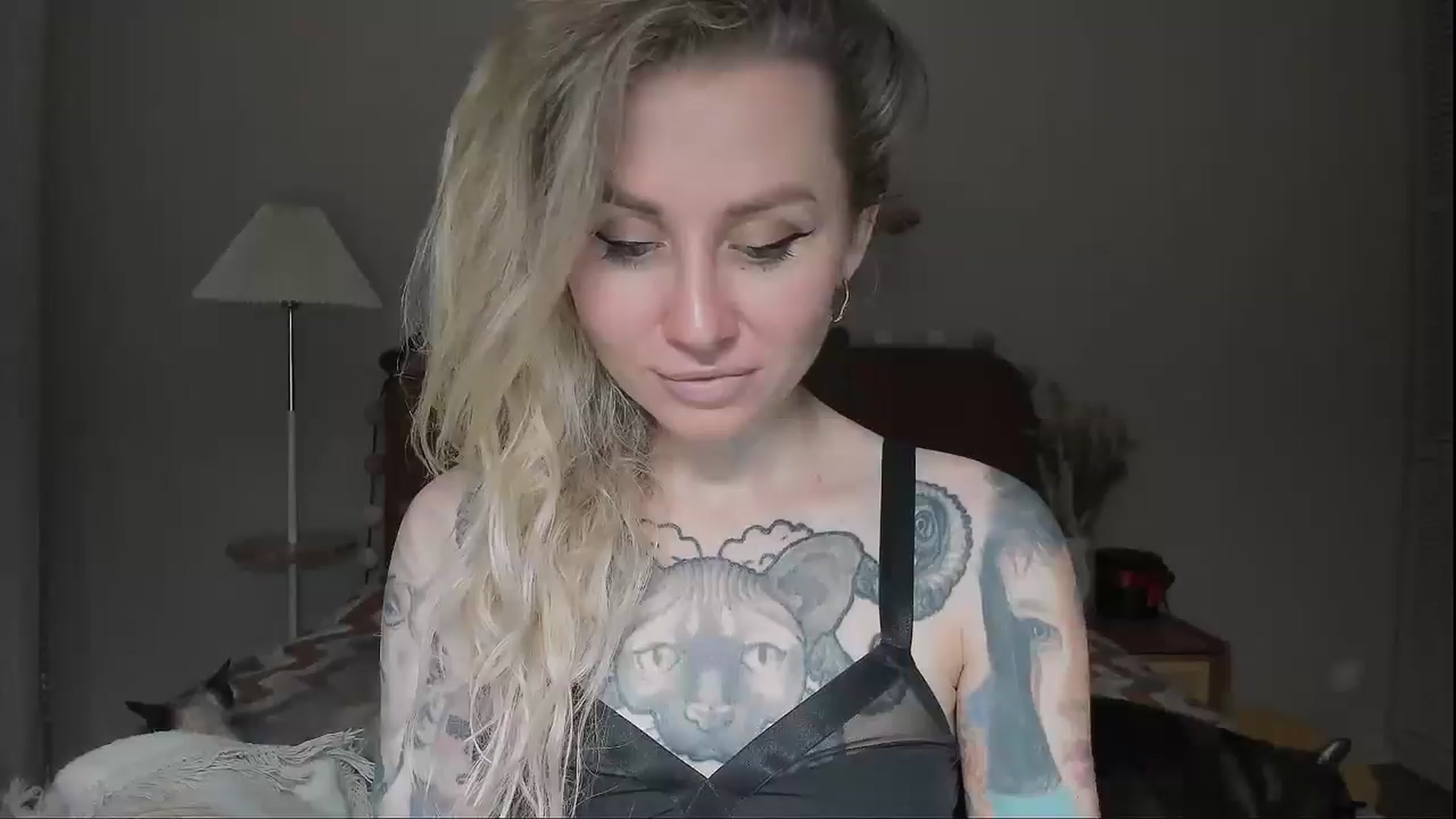 Gallery image thumbnail from Alexa_Smithhh's myfreecams stream on, 07/14/2025, 20:30 image 4 of 20