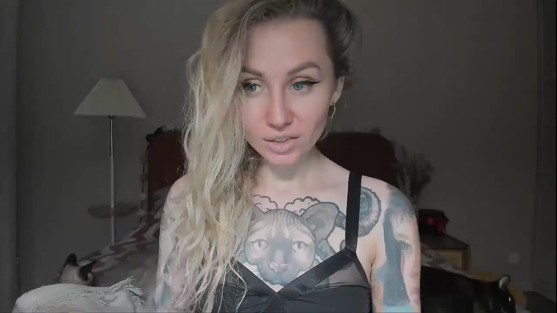Gallery image thumbnail from Alexa_Smithhh's myfreecams stream on, 07/14/2025, 20:30 image 11 of 20