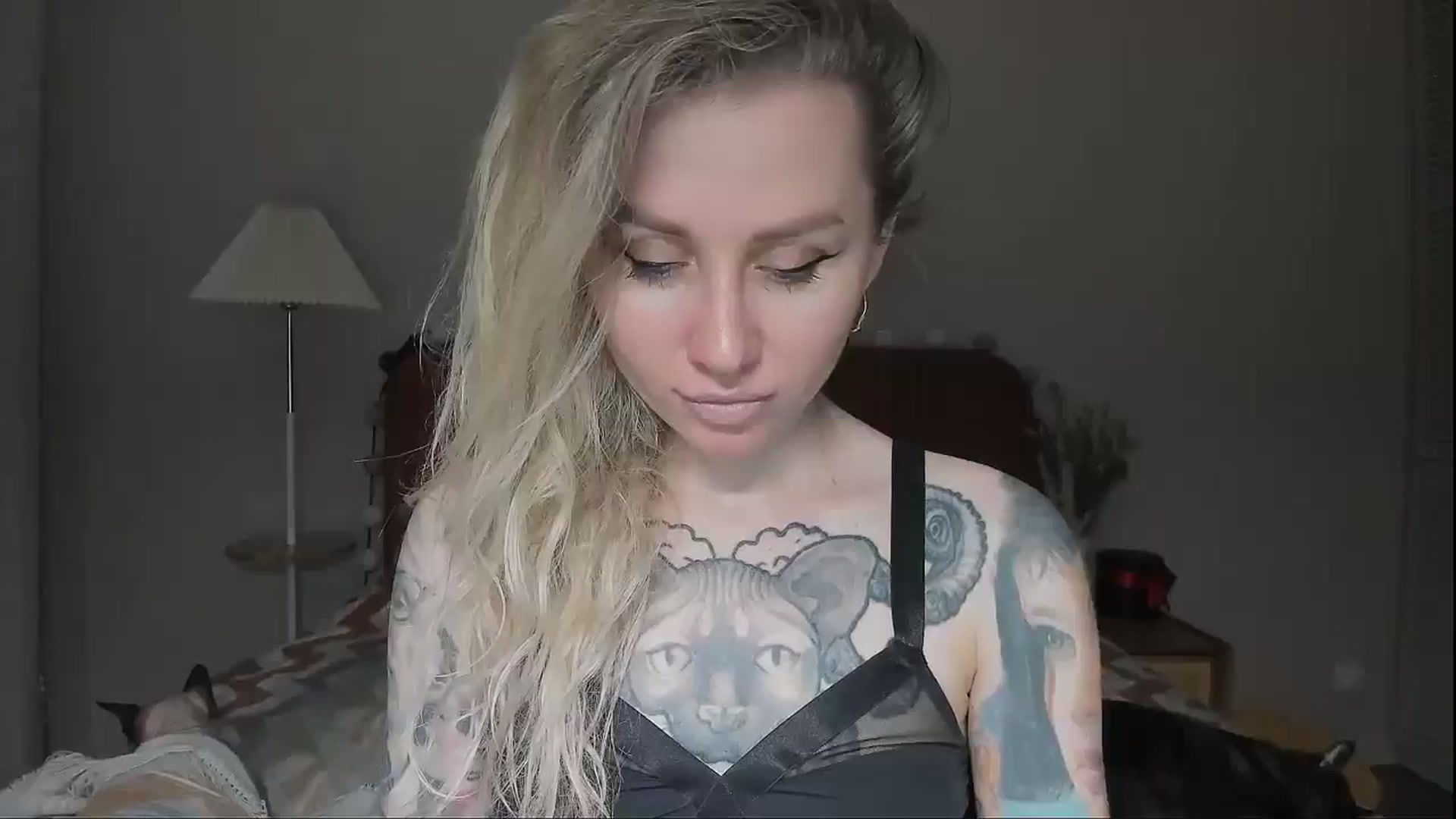 Gallery image thumbnail from Alexa_Smithhh's myfreecams stream on, 07/14/2025, 20:30 image 1 of 20
