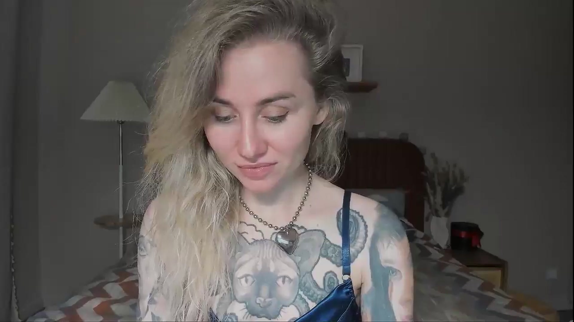 Gallery image thumbnail from Alexa_Smithhh's myfreecams stream on, 07/15/2025, 19:01 image 9 of 20