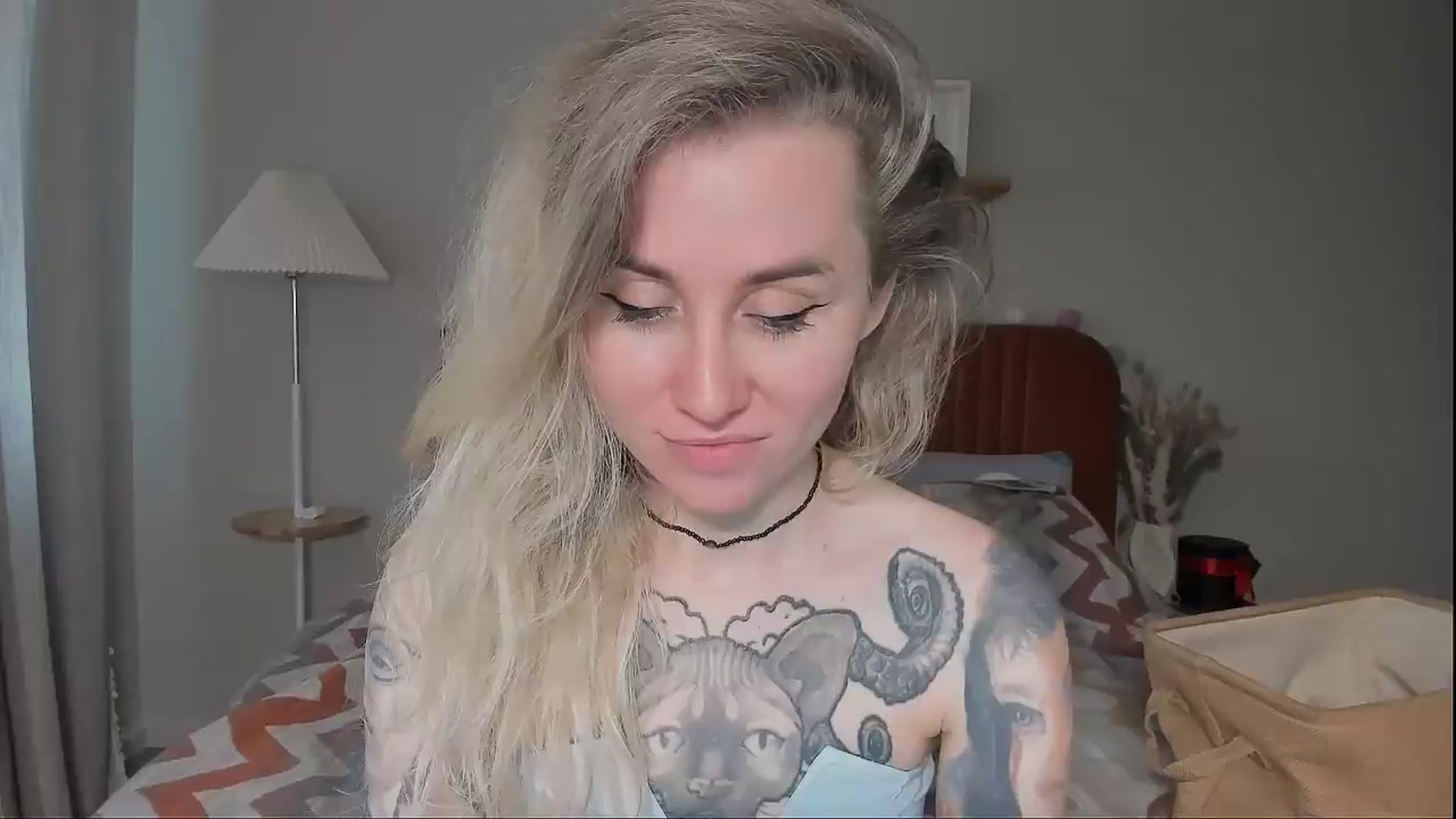 Gallery image thumbnail from Alexa_Smithhh's myfreecams stream on, 07/17/2025, 17:29 image 1 of 20