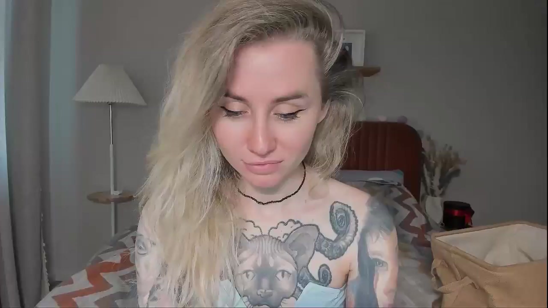 Gallery image thumbnail from Alexa_Smithhh's myfreecams stream on, 07/17/2025, 17:29 image 15 of 20