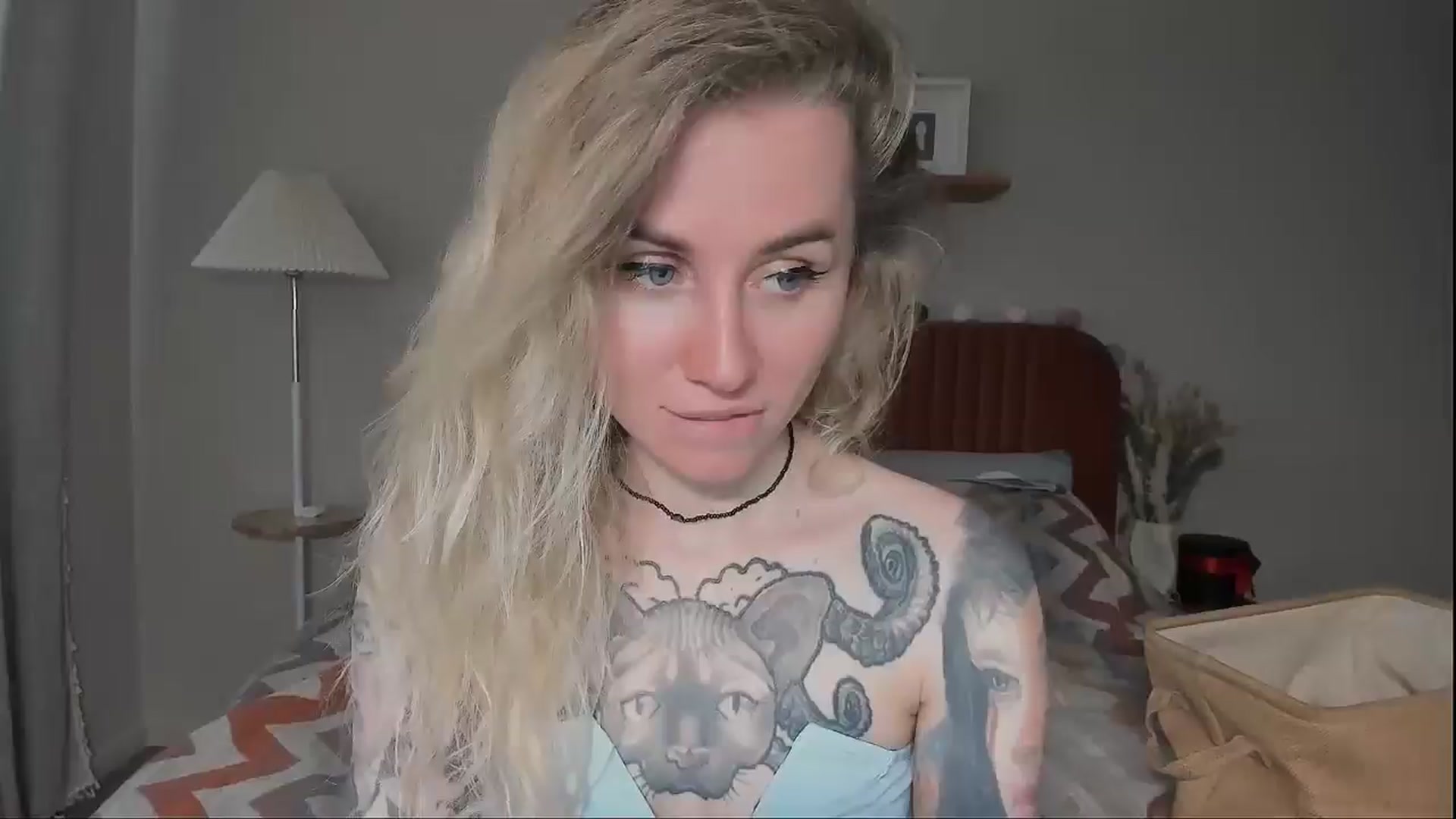 Gallery image thumbnail from Alexa_Smithhh's myfreecams stream on, 07/17/2025, 17:29 image 9 of 20