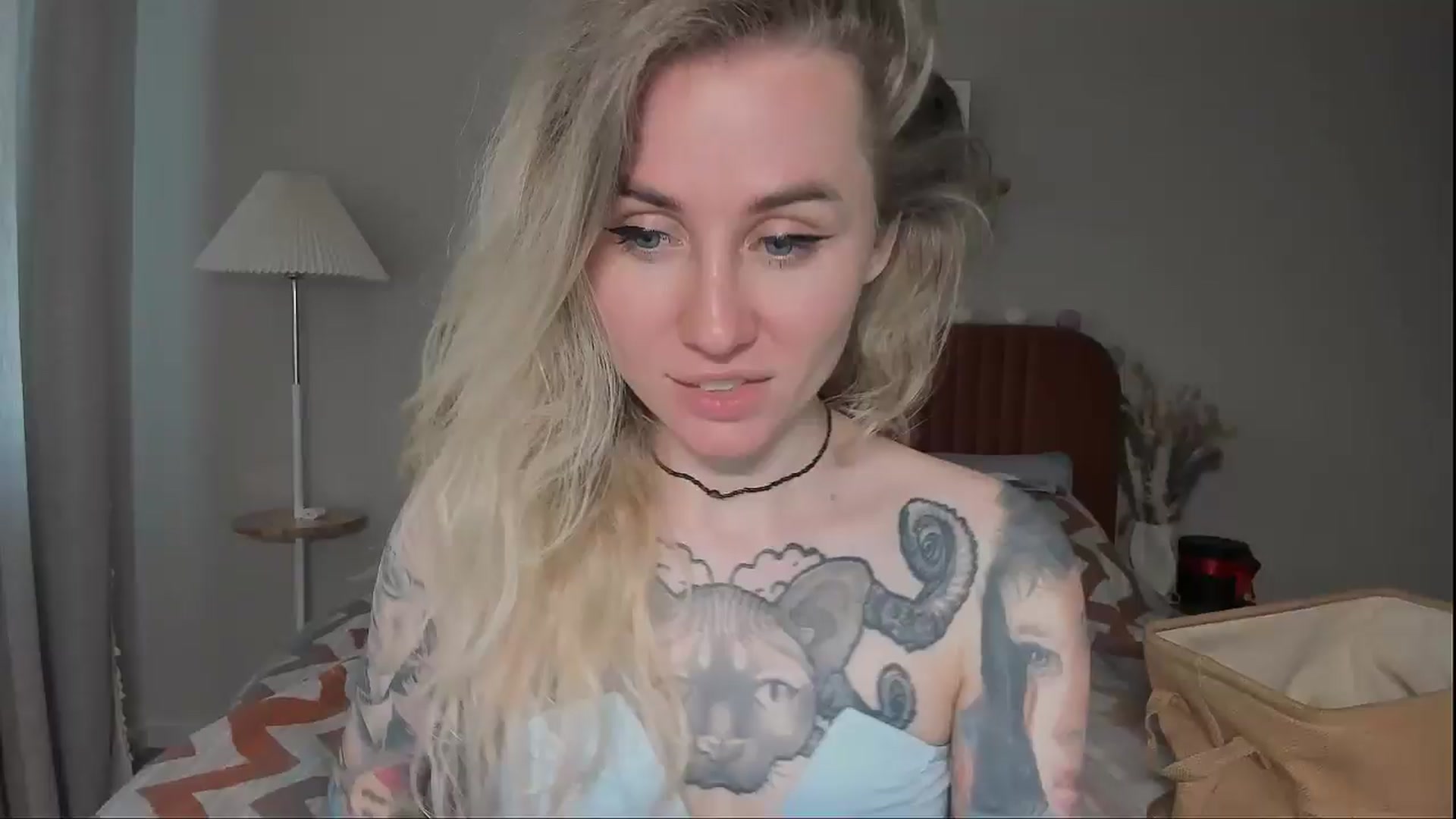 Gallery image thumbnail from Alexa_Smithhh's myfreecams stream on, 07/17/2025, 17:29 image 3 of 20