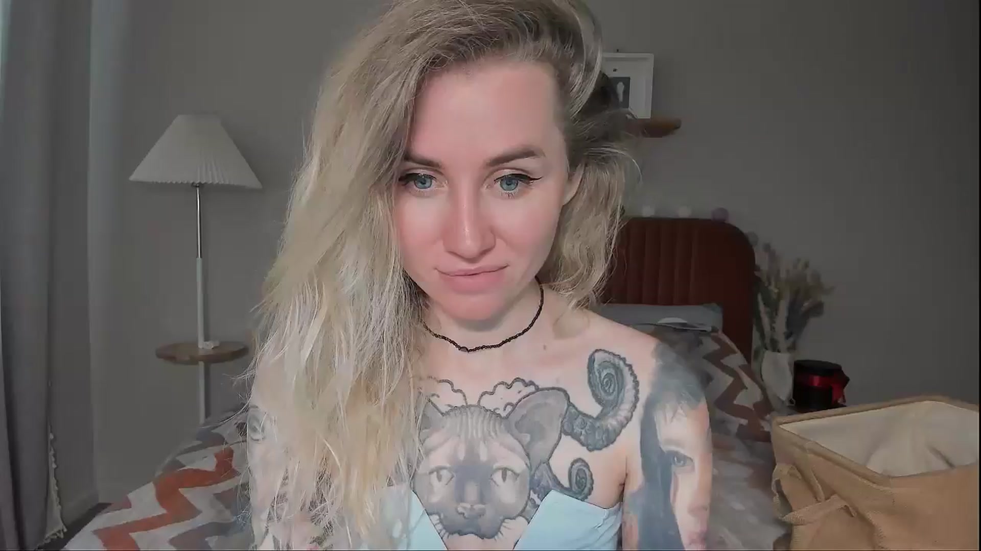 Gallery image thumbnail from Alexa_Smithhh's myfreecams stream on, 07/17/2025, 17:29 image 12 of 20