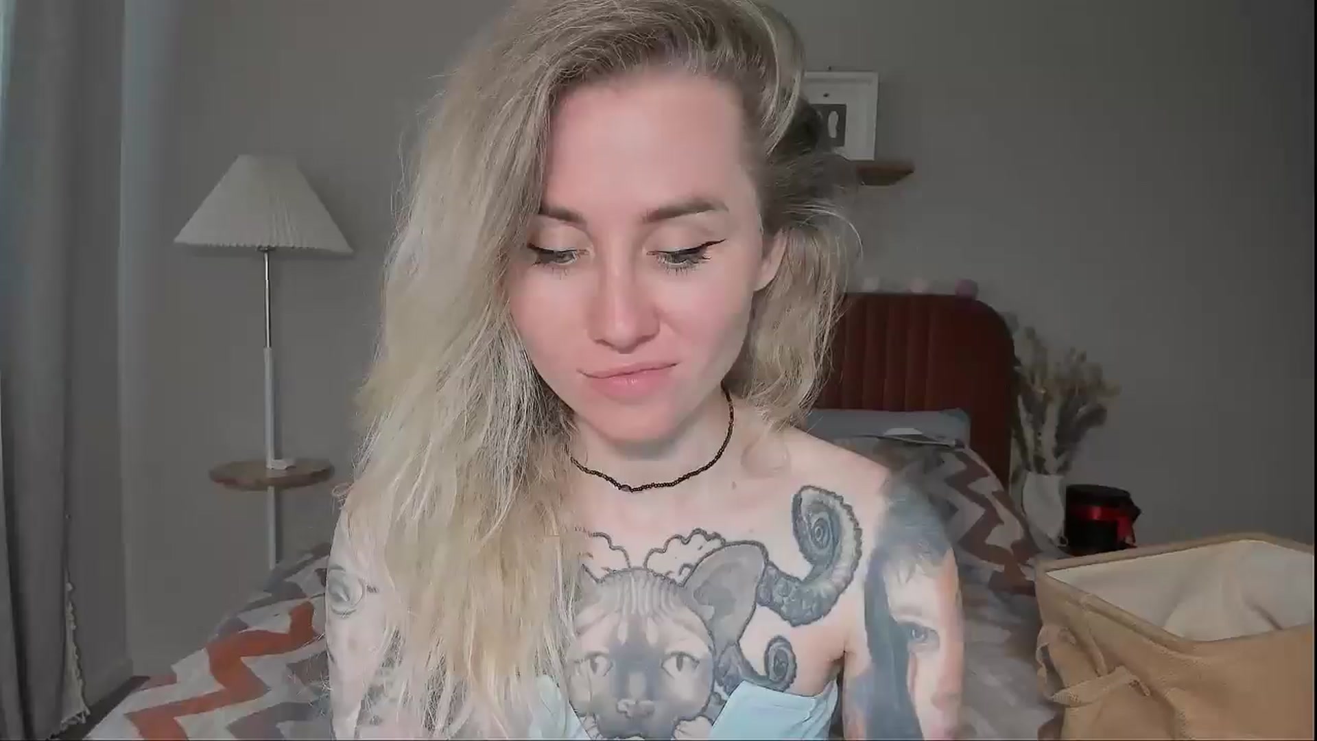 Gallery image thumbnail from Alexa_Smithhh's myfreecams stream on, 07/17/2025, 17:29 image 18 of 20