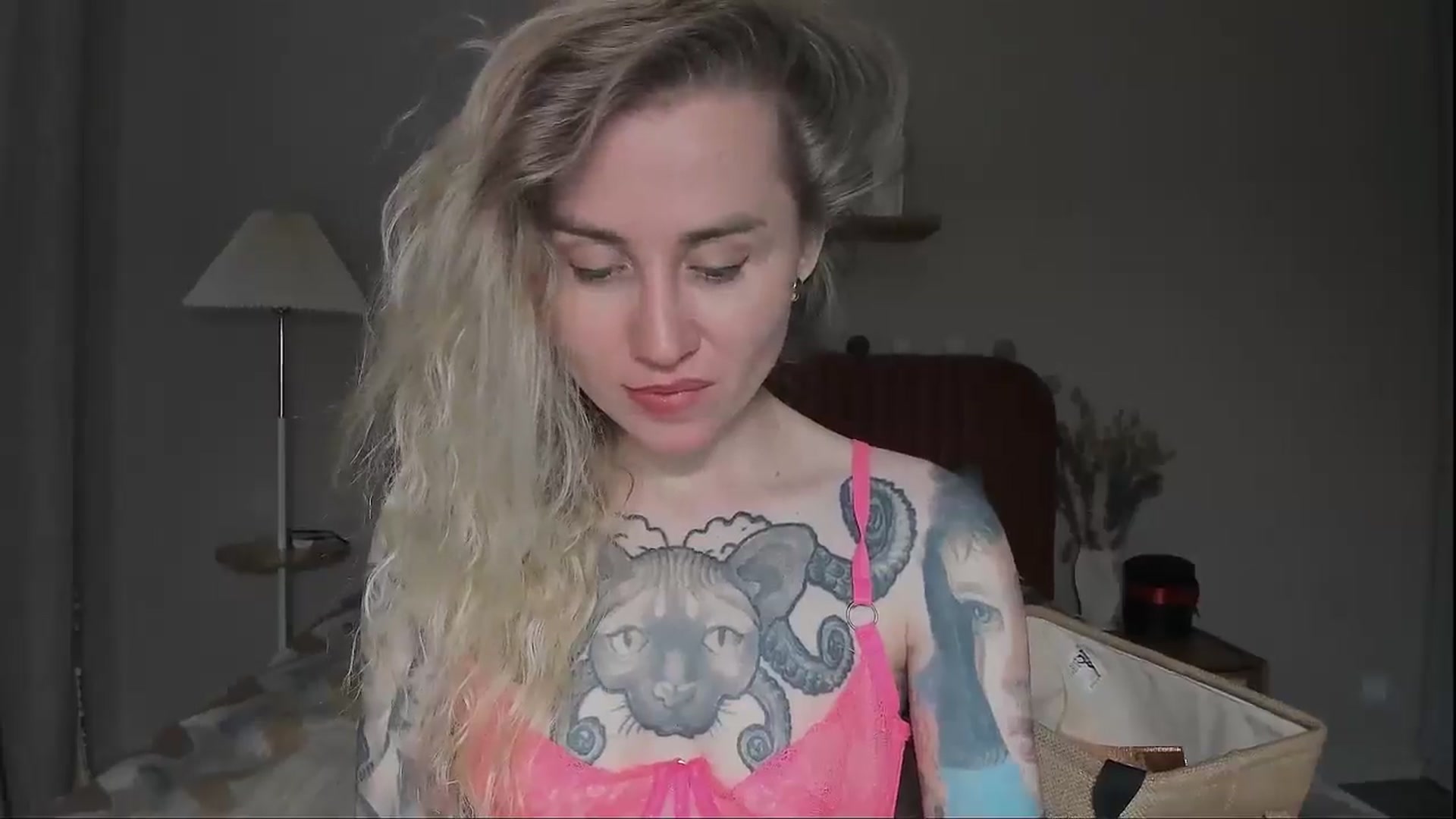 Gallery image thumbnail from Alexa_Smithhh's myfreecams stream on, 07/18/2025, 20:52 image 12 of 20