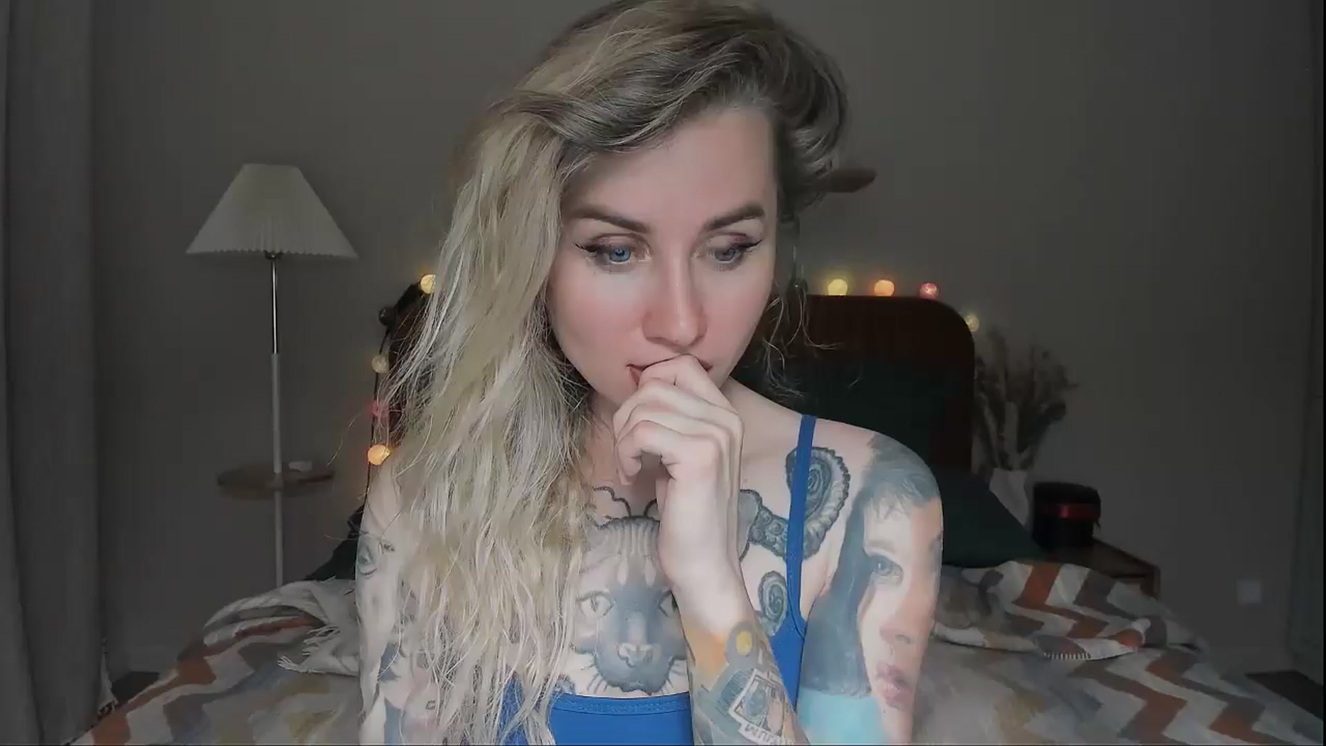 Gallery image thumbnail from Alexa_Smithhh's myfreecams stream on, 07/20/2025, 19:49 image 13 of 20