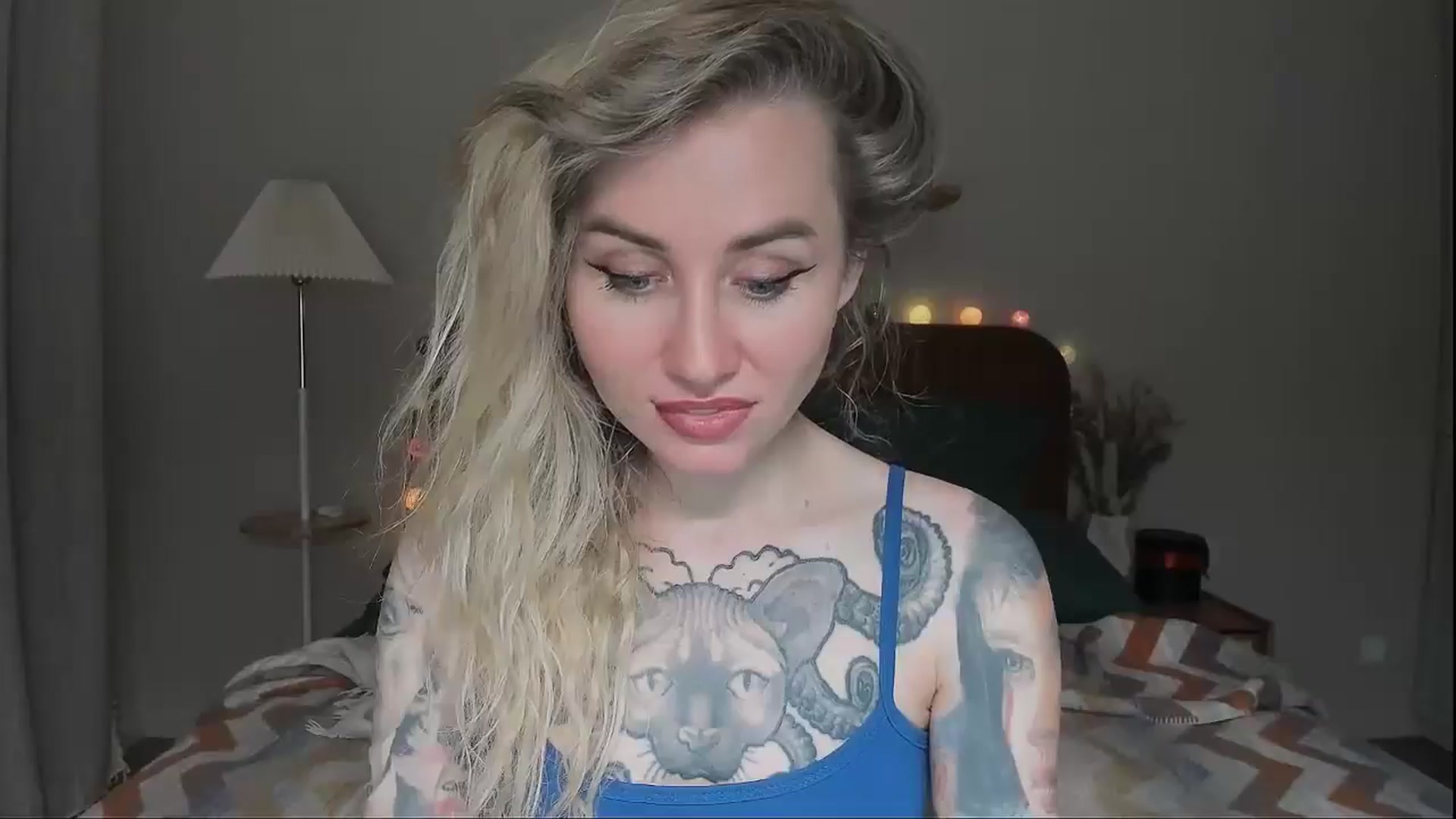 Gallery image thumbnail from Alexa_Smithhh's myfreecams stream on, 07/20/2025, 19:49 image 14 of 20