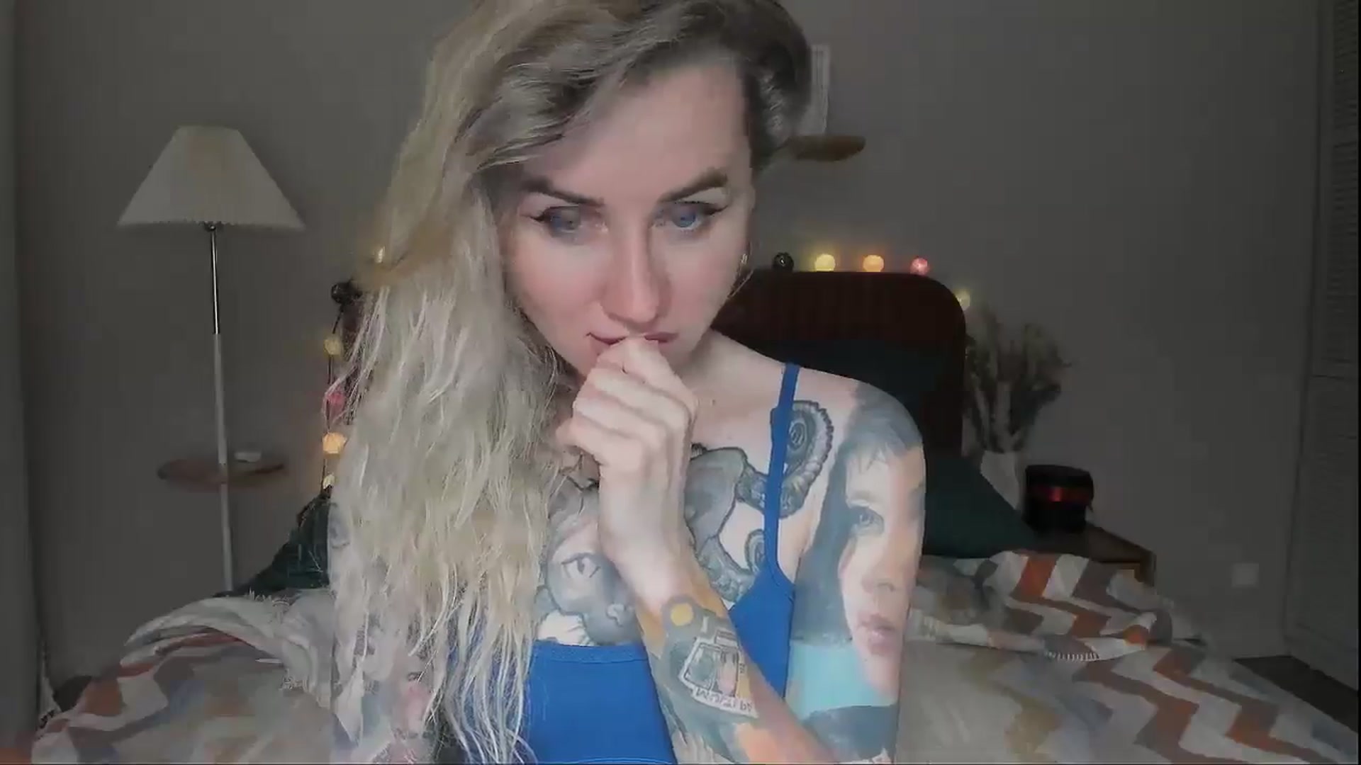Gallery image thumbnail from Alexa_Smithhh's myfreecams stream on, 07/20/2025, 21:21 image 18 of 20