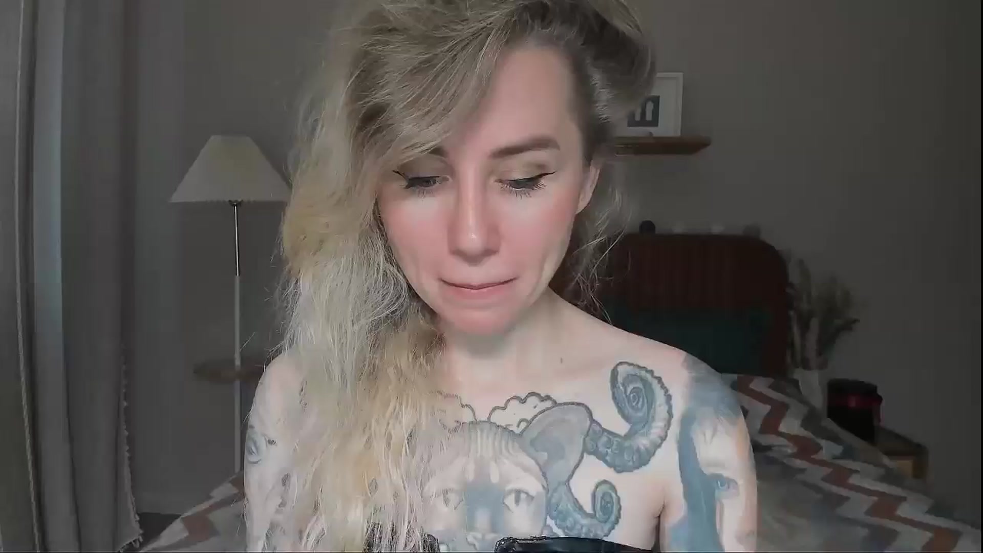 Gallery image thumbnail from Alexa_Smithhh's myfreecams stream on, 07/22/2025, 19:02 image 9 of 20