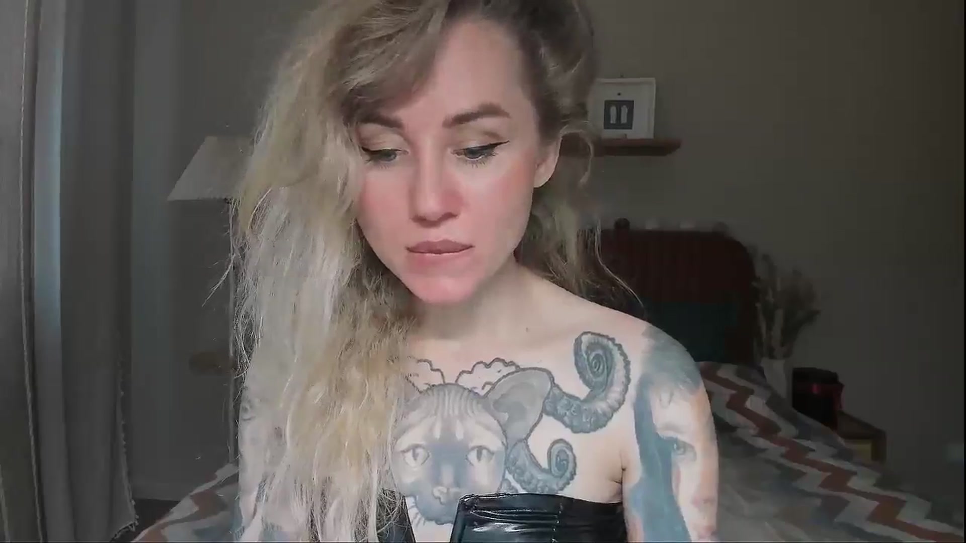 Gallery image thumbnail from Alexa_Smithhh's myfreecams stream on, 07/22/2025, 19:02 image 3 of 20