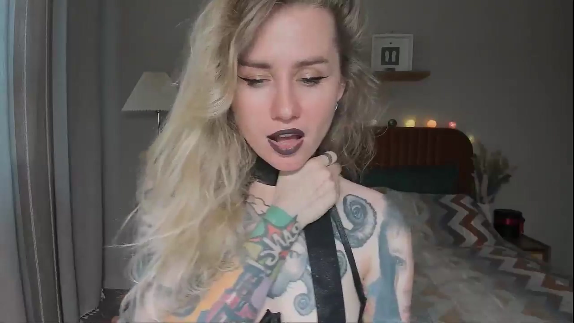 Gallery image thumbnail from Alexa_Smithhh's myfreecams stream on, 07/24/2025, 18:28 image 19 of 20