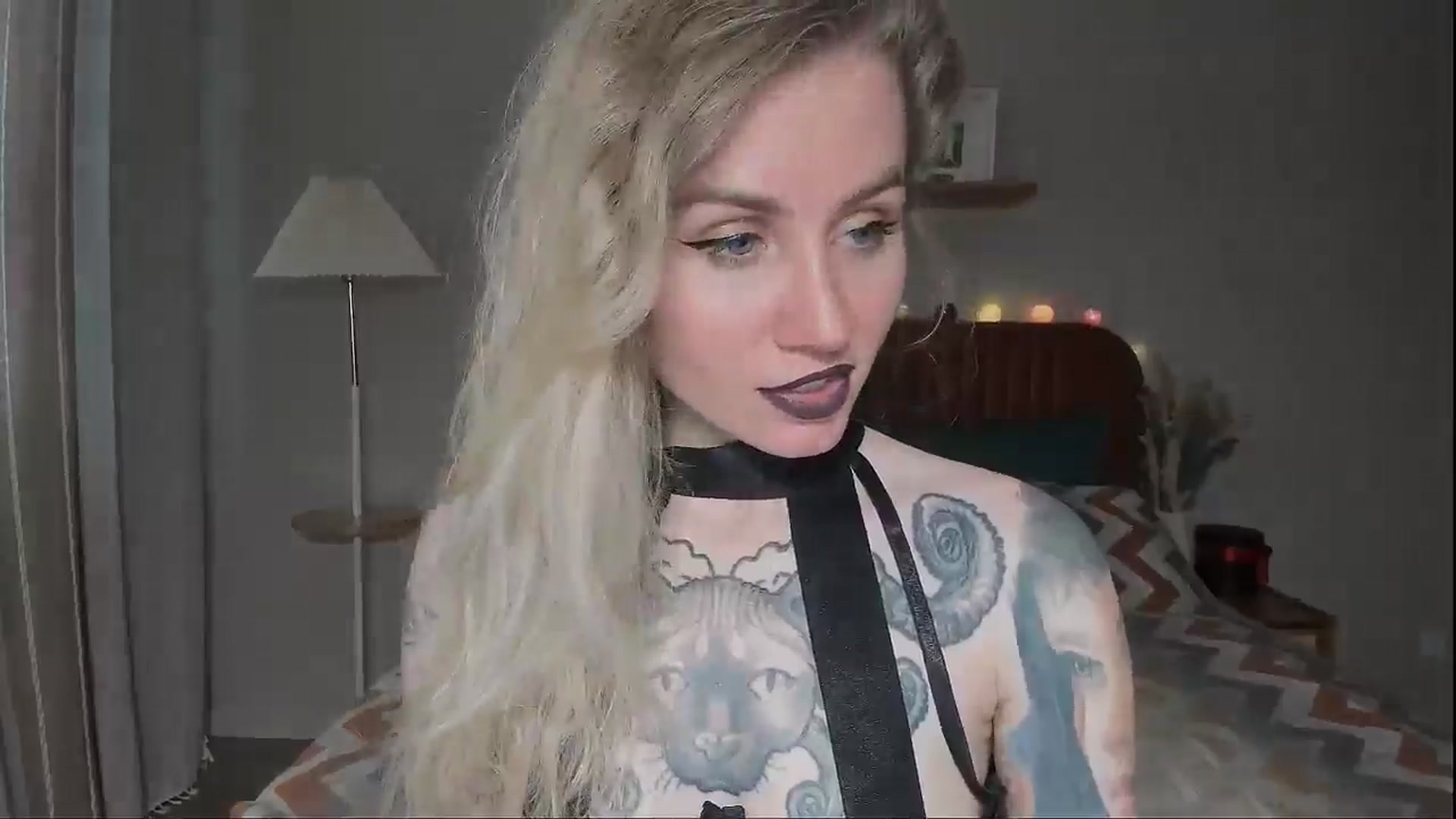 Gallery image thumbnail from Alexa_Smithhh's myfreecams stream on, 07/24/2025, 18:28 image 14 of 20