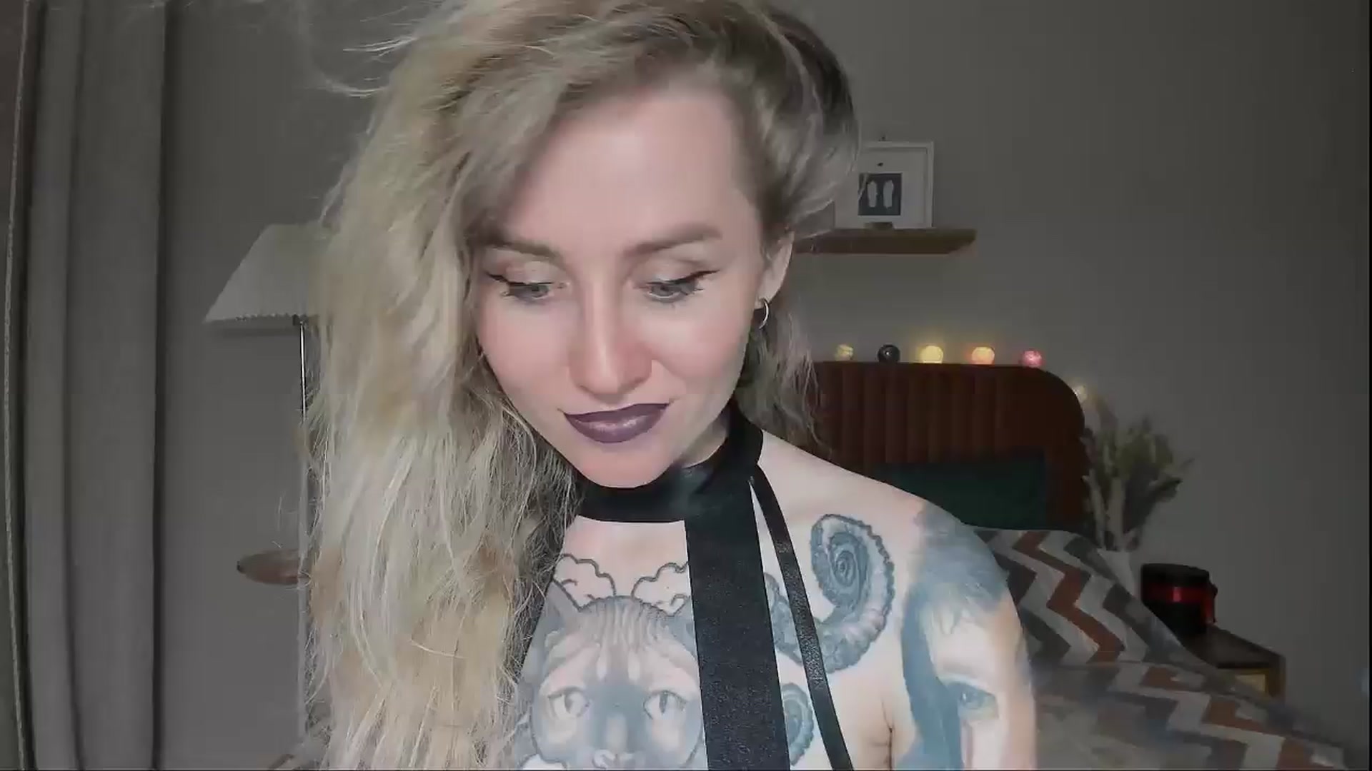 Gallery image thumbnail from Alexa_Smithhh's myfreecams stream on, 07/24/2025, 20:06 image 10 of 20