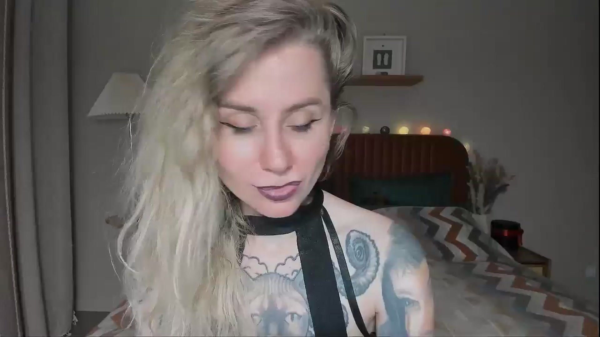 Gallery image thumbnail from Alexa_Smithhh's myfreecams stream on, 07/24/2025, 21:14 image 14 of 20